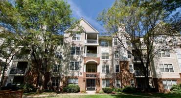 3003 NICOSH CIR #3106, FALLS CHURCH, Virginia 22042, 1 Bedroom Bedrooms, ,1 BathroomBathrooms,Residential,For sale,3003 NICOSH CIR #3106,VAFX2277618 MLS # VAFX2277618