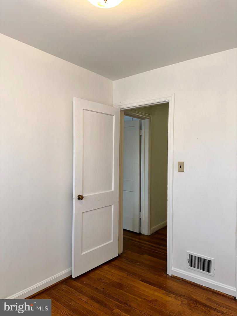 5024 10TH ST NE, WASHINGTON, District Of Columbia 20017, 3 Bedrooms Bedrooms, ,1 BathroomBathrooms,Residential,For sale,5024 10TH ST NE,DCDC2230344 MLS # DCDC2230344 5024 10TH ST NE, WASHINGTON, District Of Columbia 20017, 3 Bedrooms Bedrooms, ,1 BathroomBathrooms,Residential,For sale,5024 10TH ST NE,DCDC2230344 MLS # DCDC2230344