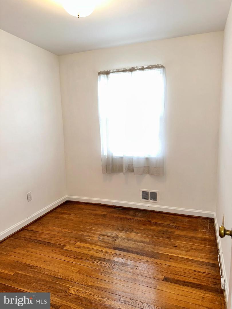 5024 10TH ST NE, WASHINGTON, District Of Columbia 20017, 3 Bedrooms Bedrooms, ,1 BathroomBathrooms,Residential,For sale,5024 10TH ST NE,DCDC2230344 MLS # DCDC2230344 5024 10TH ST NE, WASHINGTON, District Of Columbia 20017, 3 Bedrooms Bedrooms, ,1 BathroomBathrooms,Residential,For sale,5024 10TH ST NE,DCDC2230344 MLS # DCDC2230344