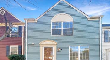 6631 ROCKLEIGH WAY, ALEXANDRIA, Virginia 22315, 2 Bedrooms Bedrooms, ,3 BathroomsBathrooms,Residential,For sale,6631 ROCKLEIGH WAY,VAFX2226552 MLS # VAFX2226552