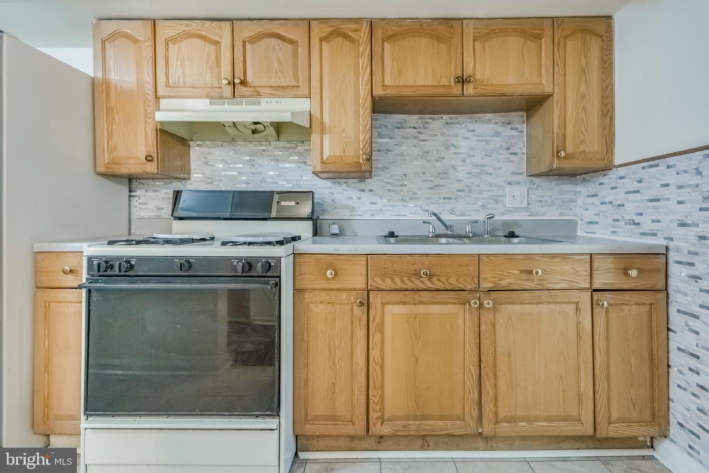 322 T ST NE, WASHINGTON, District Of Columbia 20002, 3 Bedrooms Bedrooms, ,2 BathroomsBathrooms,Residential,For sale,322 T ST NE,DCDC2189250 MLS # DCDC2189250 322 T ST NE, WASHINGTON, District Of Columbia 20002, 3 Bedrooms Bedrooms, ,2 BathroomsBathrooms,Residential,For sale,322 T ST NE,DCDC2189250 MLS # DCDC2189250