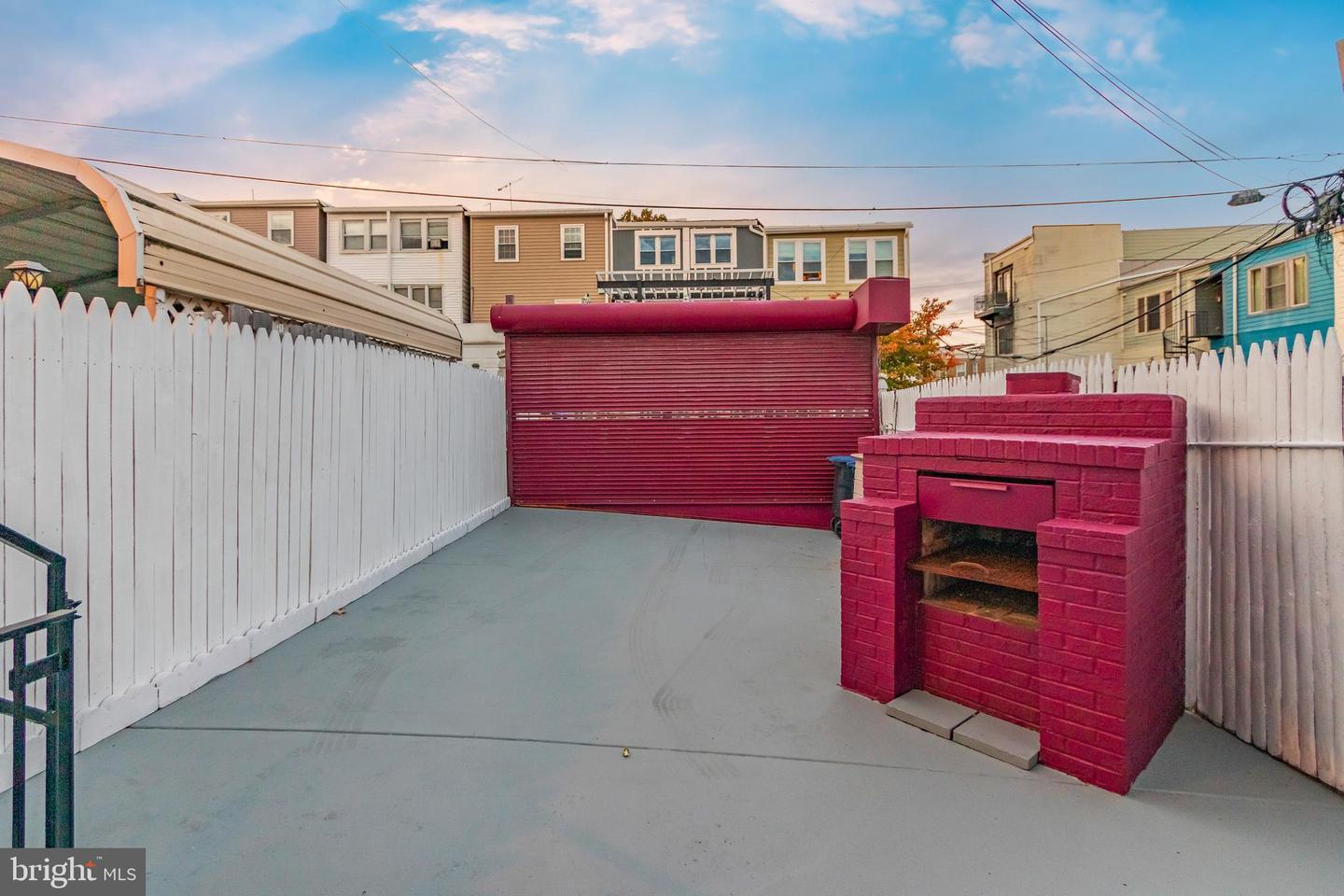 322 T ST NE, WASHINGTON, District Of Columbia 20002, 3 Bedrooms Bedrooms, ,2 BathroomsBathrooms,Residential,For sale,322 T ST NE,DCDC2189250 MLS # DCDC2189250 322 T ST NE, WASHINGTON, District Of Columbia 20002, 3 Bedrooms Bedrooms, ,2 BathroomsBathrooms,Residential,For sale,322 T ST NE,DCDC2189250 MLS # DCDC2189250