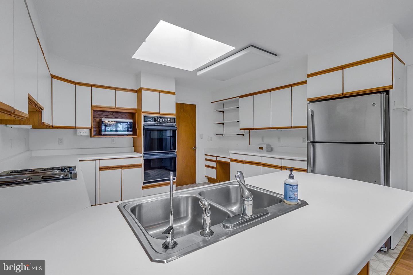 109 KINGFISHER CIRCLE, WEEMS, Virginia 22576, 3 Bedrooms Bedrooms, ,2 BathroomsBathrooms,Residential,For sale,109 KINGFISHER CIRCLE,VALV2000804 MLS # VALV2000804 109 KINGFISHER CIRCLE, WEEMS, Virginia 22576, 3 Bedrooms Bedrooms, ,2 BathroomsBathrooms,Residential,For sale,109 KINGFISHER CIRCLE,VALV2000804 MLS # VALV2000804