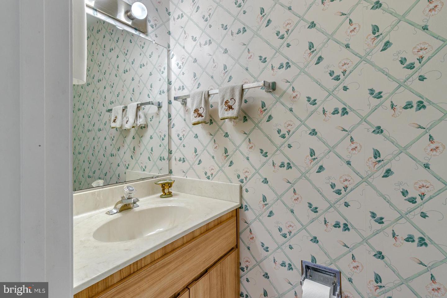 109 KINGFISHER CIRCLE, WEEMS, Virginia 22576, 3 Bedrooms Bedrooms, ,2 BathroomsBathrooms,Residential,For sale,109 KINGFISHER CIRCLE,VALV2000804 MLS # VALV2000804 109 KINGFISHER CIRCLE, WEEMS, Virginia 22576, 3 Bedrooms Bedrooms, ,2 BathroomsBathrooms,Residential,For sale,109 KINGFISHER CIRCLE,VALV2000804 MLS # VALV2000804