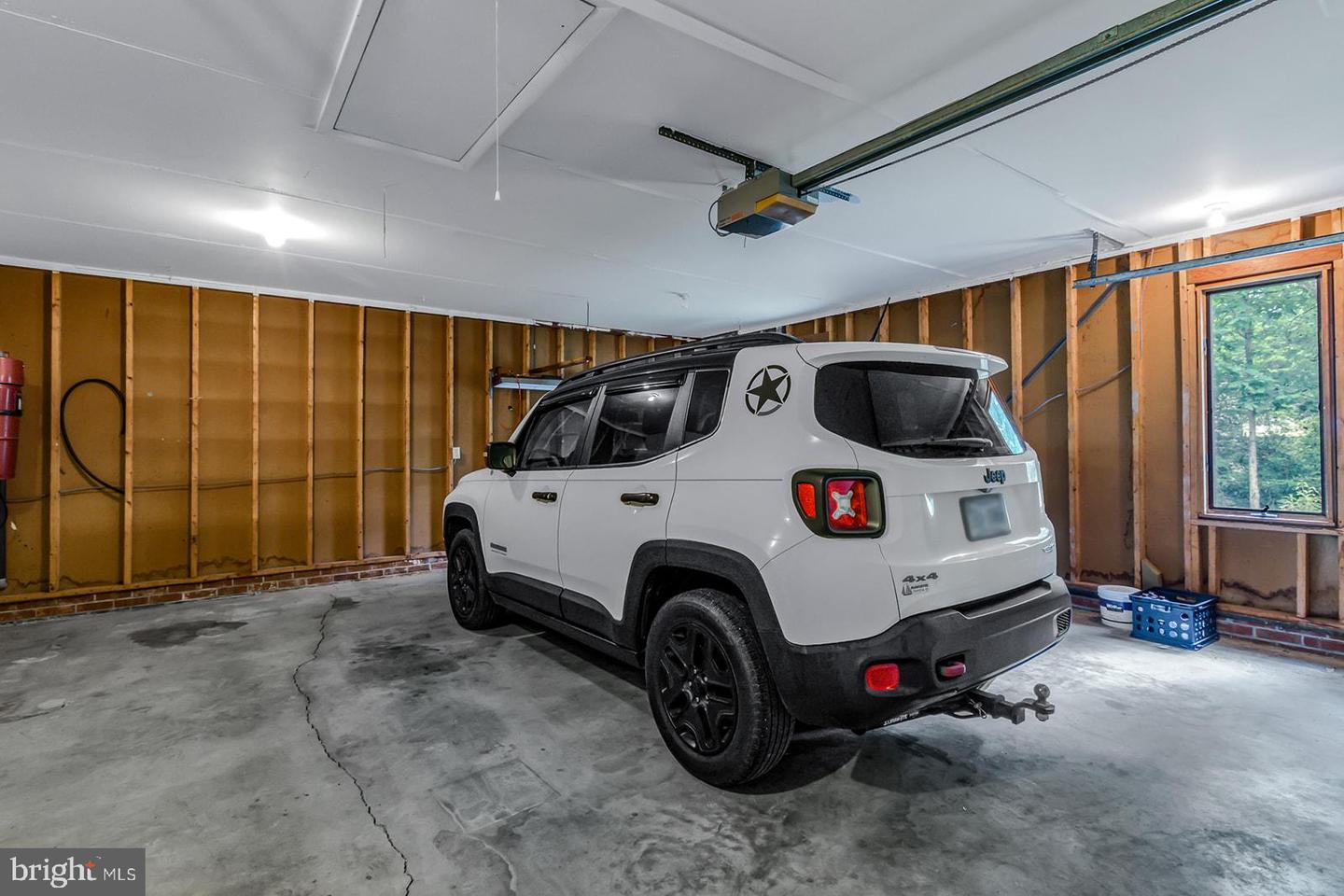 109 KINGFISHER CIRCLE, WEEMS, Virginia 22576, 3 Bedrooms Bedrooms, ,2 BathroomsBathrooms,Residential,For sale,109 KINGFISHER CIRCLE,VALV2000804 MLS # VALV2000804 109 KINGFISHER CIRCLE, WEEMS, Virginia 22576, 3 Bedrooms Bedrooms, ,2 BathroomsBathrooms,Residential,For sale,109 KINGFISHER CIRCLE,VALV2000804 MLS # VALV2000804