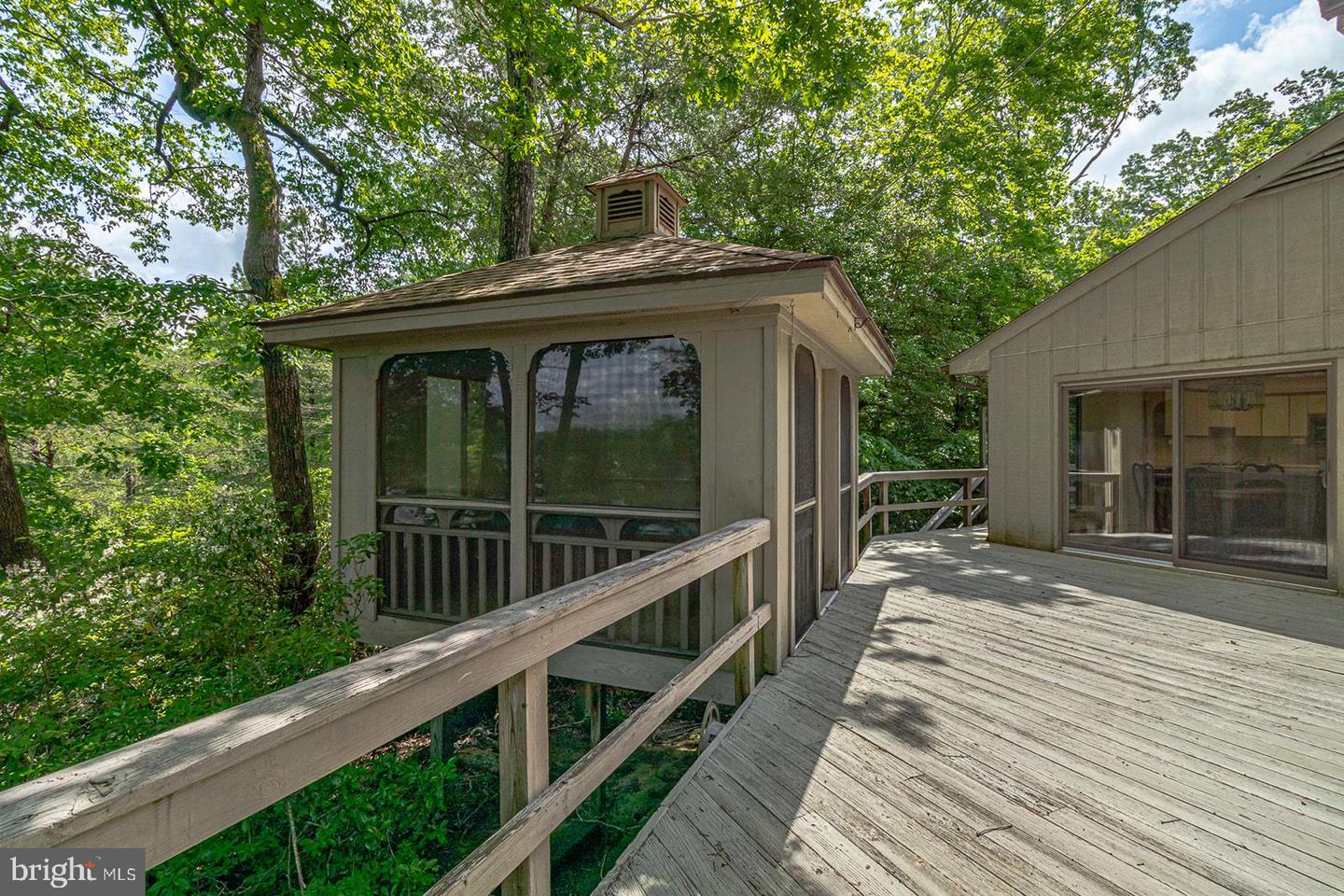 109 KINGFISHER CIRCLE, WEEMS, Virginia 22576, 3 Bedrooms Bedrooms, ,2 BathroomsBathrooms,Residential,For sale,109 KINGFISHER CIRCLE,VALV2000804 MLS # VALV2000804 109 KINGFISHER CIRCLE, WEEMS, Virginia 22576, 3 Bedrooms Bedrooms, ,2 BathroomsBathrooms,Residential,For sale,109 KINGFISHER CIRCLE,VALV2000804 MLS # VALV2000804