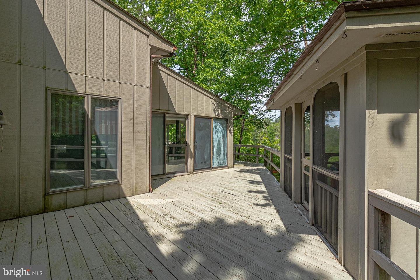 109 KINGFISHER CIRCLE, WEEMS, Virginia 22576, 3 Bedrooms Bedrooms, ,2 BathroomsBathrooms,Residential,For sale,109 KINGFISHER CIRCLE,VALV2000804 MLS # VALV2000804 109 KINGFISHER CIRCLE, WEEMS, Virginia 22576, 3 Bedrooms Bedrooms, ,2 BathroomsBathrooms,Residential,For sale,109 KINGFISHER CIRCLE,VALV2000804 MLS # VALV2000804