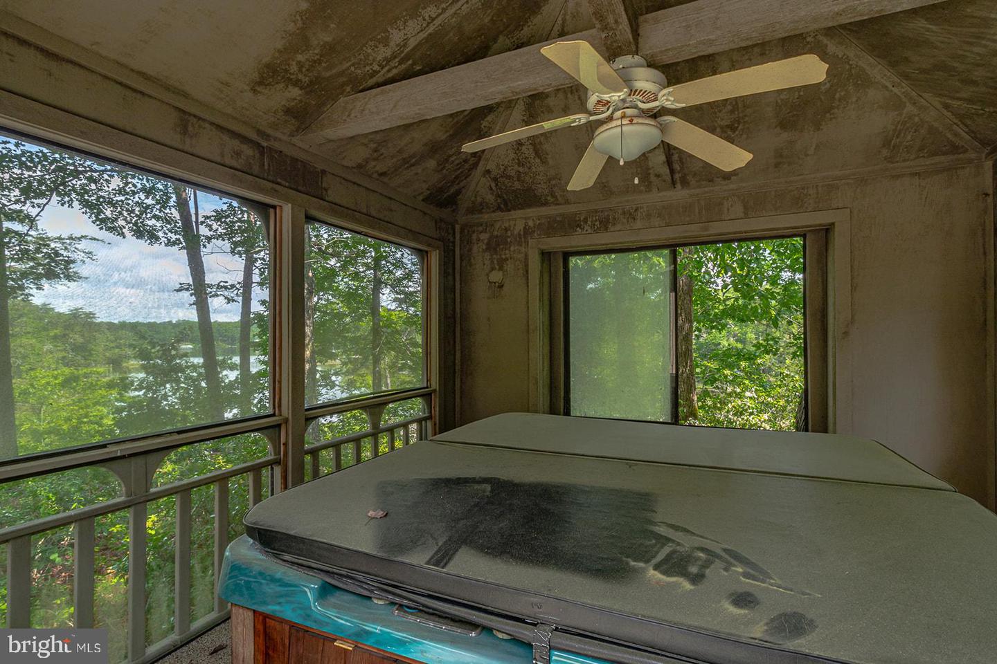 109 KINGFISHER CIRCLE, WEEMS, Virginia 22576, 3 Bedrooms Bedrooms, ,2 BathroomsBathrooms,Residential,For sale,109 KINGFISHER CIRCLE,VALV2000804 MLS # VALV2000804 109 KINGFISHER CIRCLE, WEEMS, Virginia 22576, 3 Bedrooms Bedrooms, ,2 BathroomsBathrooms,Residential,For sale,109 KINGFISHER CIRCLE,VALV2000804 MLS # VALV2000804