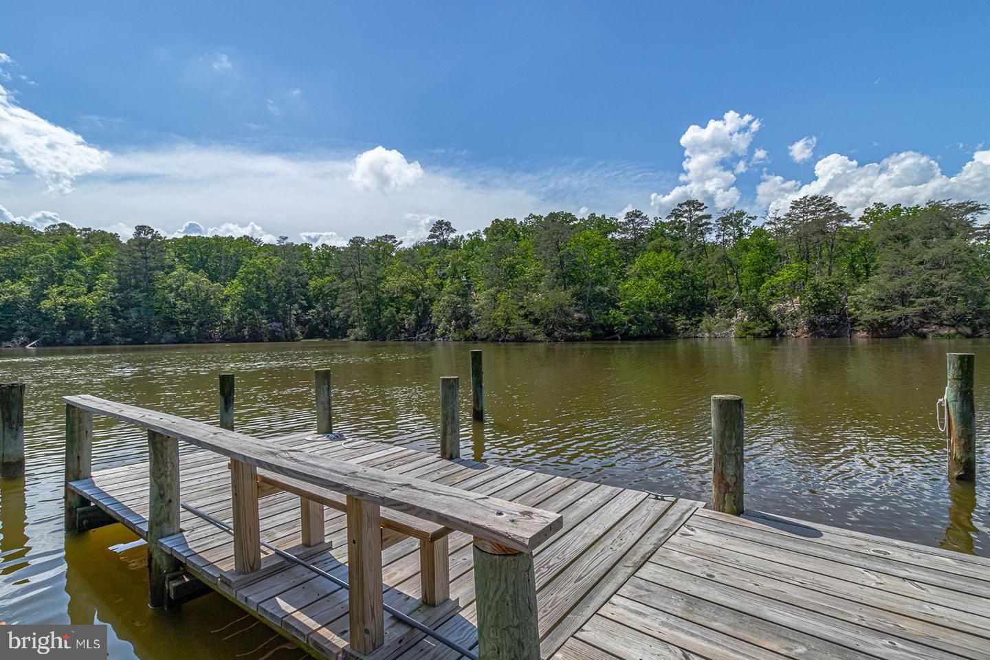 109 KINGFISHER CIRCLE, WEEMS, Virginia 22576, 3 Bedrooms Bedrooms, ,2 BathroomsBathrooms,Residential,For sale,109 KINGFISHER CIRCLE,VALV2000804 MLS # VALV2000804 109 KINGFISHER CIRCLE, WEEMS, Virginia 22576, 3 Bedrooms Bedrooms, ,2 BathroomsBathrooms,Residential,For sale,109 KINGFISHER CIRCLE,VALV2000804 MLS # VALV2000804