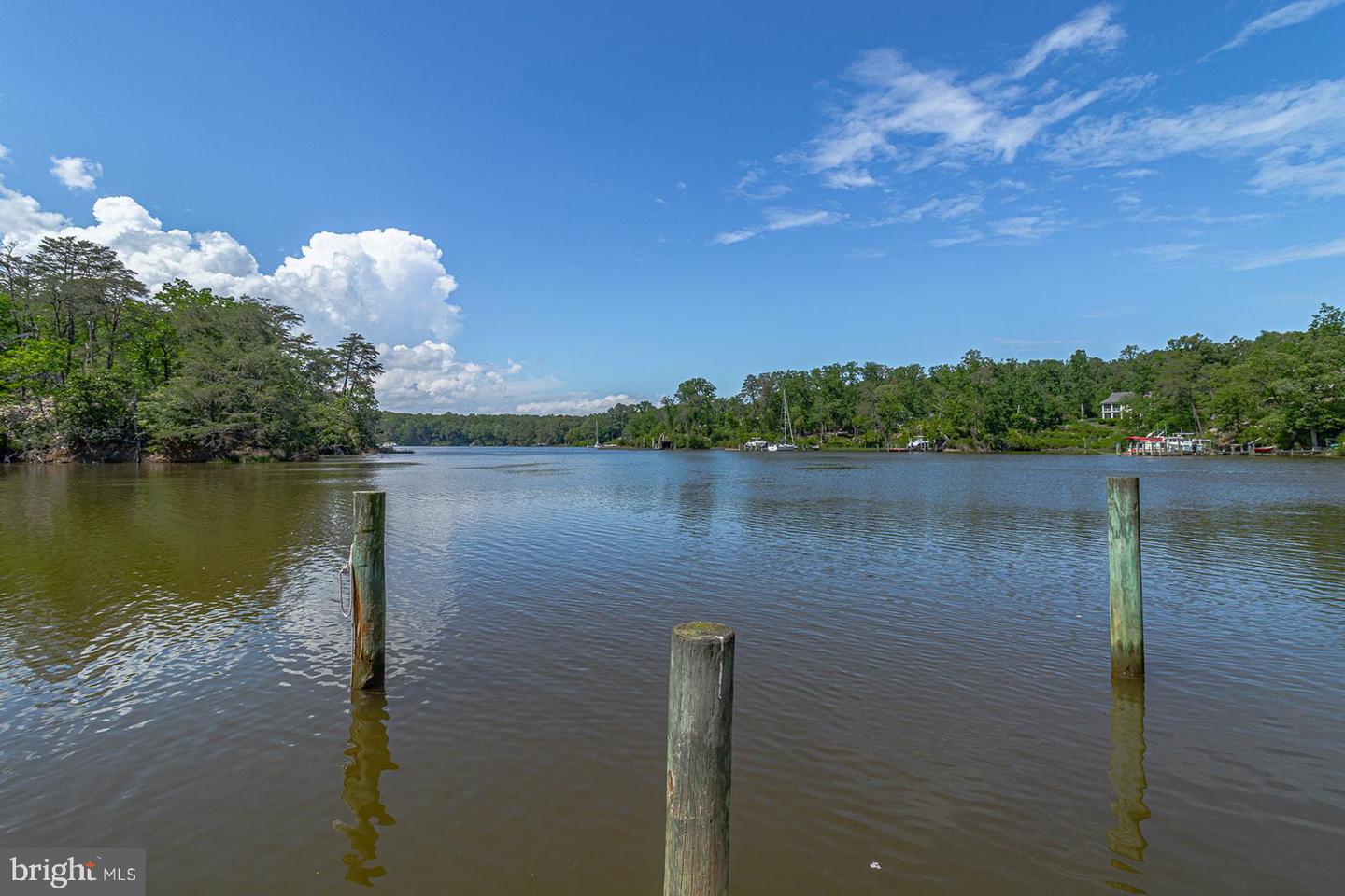 109 KINGFISHER CIRCLE, WEEMS, Virginia 22576, 3 Bedrooms Bedrooms, ,2 BathroomsBathrooms,Residential,For sale,109 KINGFISHER CIRCLE,VALV2000804 MLS # VALV2000804 109 KINGFISHER CIRCLE, WEEMS, Virginia 22576, 3 Bedrooms Bedrooms, ,2 BathroomsBathrooms,Residential,For sale,109 KINGFISHER CIRCLE,VALV2000804 MLS # VALV2000804