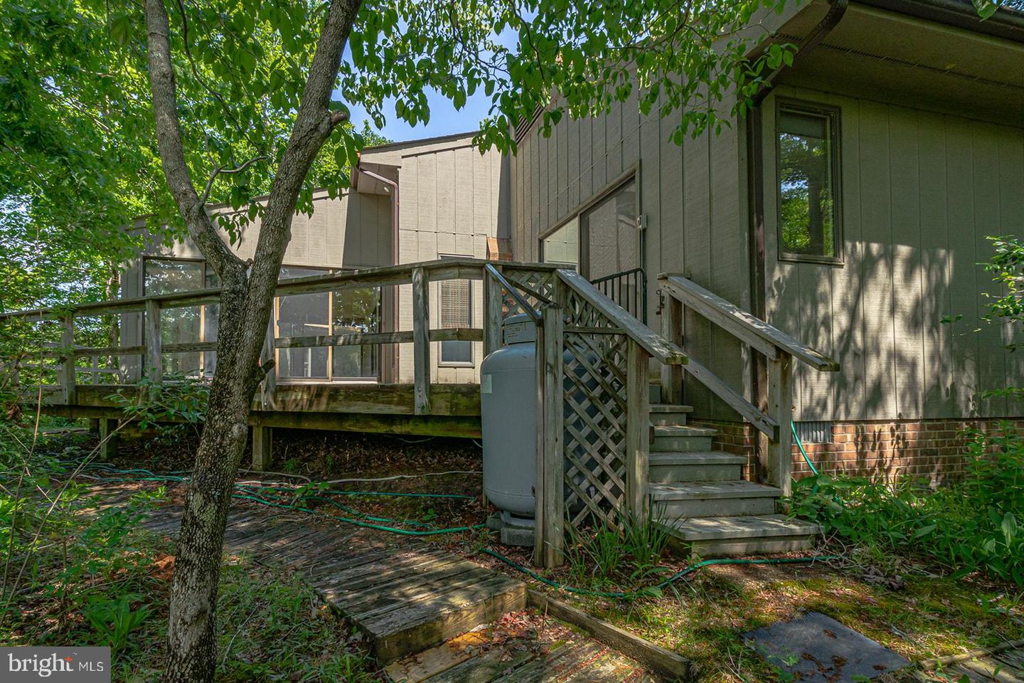 109 KINGFISHER CIRCLE, WEEMS, Virginia 22576, 3 Bedrooms Bedrooms, ,2 BathroomsBathrooms,Residential,For sale,109 KINGFISHER CIRCLE,VALV2000804 MLS # VALV2000804 109 KINGFISHER CIRCLE, WEEMS, Virginia 22576, 3 Bedrooms Bedrooms, ,2 BathroomsBathrooms,Residential,For sale,109 KINGFISHER CIRCLE,VALV2000804 MLS # VALV2000804