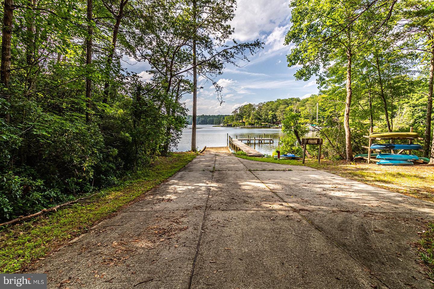 109 KINGFISHER CIRCLE, WEEMS, Virginia 22576, 3 Bedrooms Bedrooms, ,2 BathroomsBathrooms,Residential,For sale,109 KINGFISHER CIRCLE,VALV2000804 MLS # VALV2000804 109 KINGFISHER CIRCLE, WEEMS, Virginia 22576, 3 Bedrooms Bedrooms, ,2 BathroomsBathrooms,Residential,For sale,109 KINGFISHER CIRCLE,VALV2000804 MLS # VALV2000804