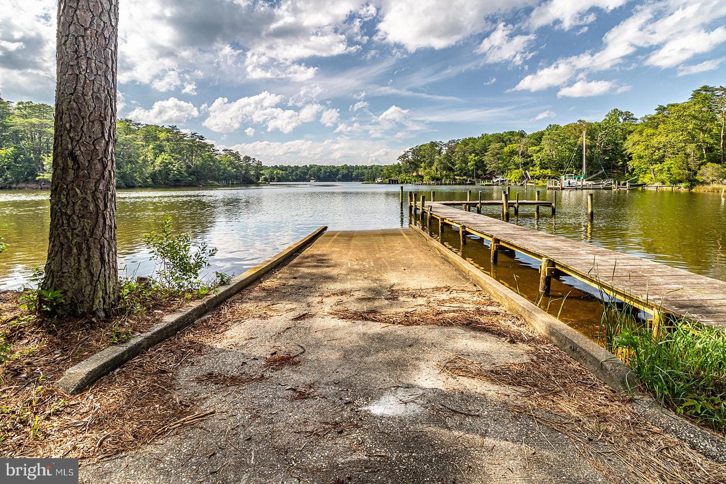 109 KINGFISHER CIRCLE, WEEMS, Virginia 22576, 3 Bedrooms Bedrooms, ,2 BathroomsBathrooms,Residential,For sale,109 KINGFISHER CIRCLE,VALV2000804 MLS # VALV2000804 109 KINGFISHER CIRCLE, WEEMS, Virginia 22576, 3 Bedrooms Bedrooms, ,2 BathroomsBathrooms,Residential,For sale,109 KINGFISHER CIRCLE,VALV2000804 MLS # VALV2000804