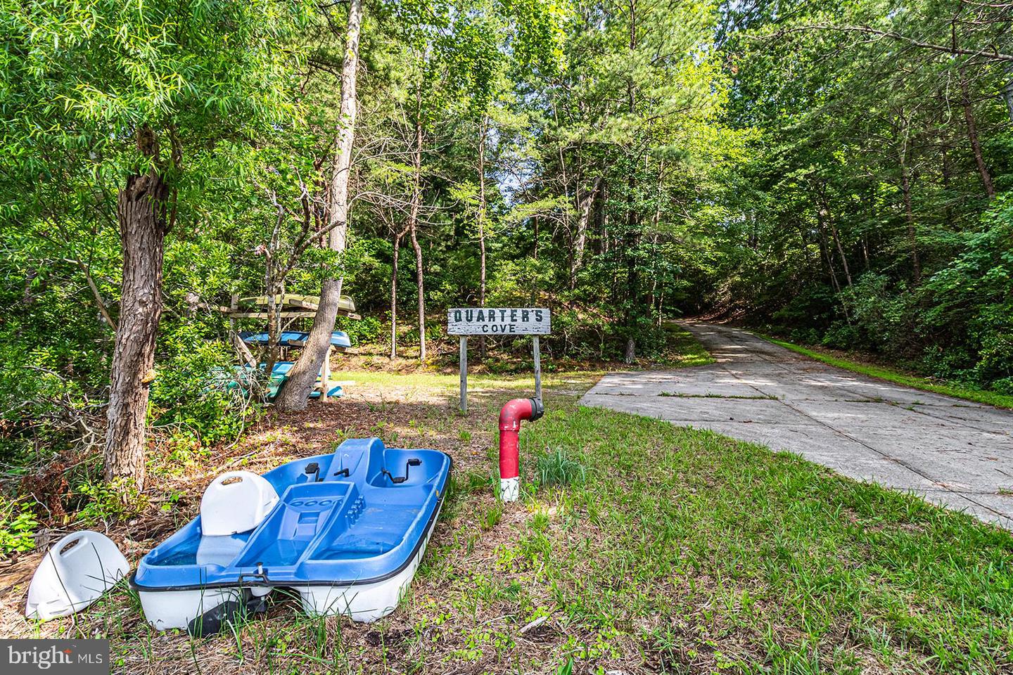 109 KINGFISHER CIRCLE, WEEMS, Virginia 22576, 3 Bedrooms Bedrooms, ,2 BathroomsBathrooms,Residential,For sale,109 KINGFISHER CIRCLE,VALV2000804 MLS # VALV2000804 109 KINGFISHER CIRCLE, WEEMS, Virginia 22576, 3 Bedrooms Bedrooms, ,2 BathroomsBathrooms,Residential,For sale,109 KINGFISHER CIRCLE,VALV2000804 MLS # VALV2000804