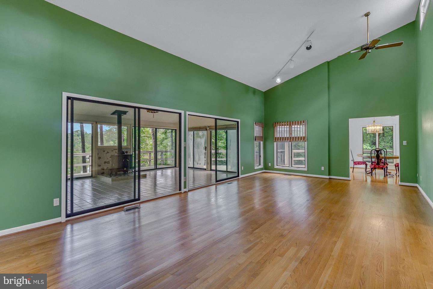 109 KINGFISHER CIRCLE, WEEMS, Virginia 22576, 3 Bedrooms Bedrooms, ,2 BathroomsBathrooms,Residential,For sale,109 KINGFISHER CIRCLE,VALV2000804 MLS # VALV2000804 109 KINGFISHER CIRCLE, WEEMS, Virginia 22576, 3 Bedrooms Bedrooms, ,2 BathroomsBathrooms,Residential,For sale,109 KINGFISHER CIRCLE,VALV2000804 MLS # VALV2000804