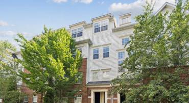 7072 LITTLE THAMES DR, GAINESVILLE, Virginia 20155, 3 Bedrooms Bedrooms, ,2 BathroomsBathrooms,Residential,For sale,7072 LITTLE THAMES DR,VAPW2097316 MLS # VAPW2097316