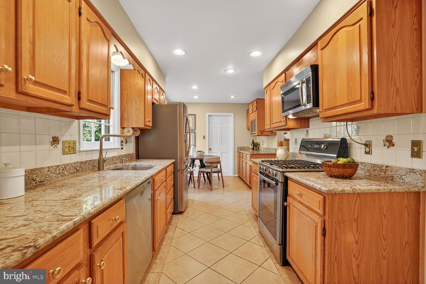 4893 35TH RD N, ARLINGTON, Virginia 22207, 6 Bedrooms Bedrooms, 12 Rooms Rooms,3 BathroomsBathrooms,Residential,For sale,4893 35TH RD N,VAAR2062184 MLS # VAAR2062184 4893 35TH RD N, ARLINGTON, Virginia 22207, 6 Bedrooms Bedrooms, 12 Rooms Rooms,3 BathroomsBathrooms,Residential,For sale,4893 35TH RD N,VAAR2062184 MLS # VAAR2062184