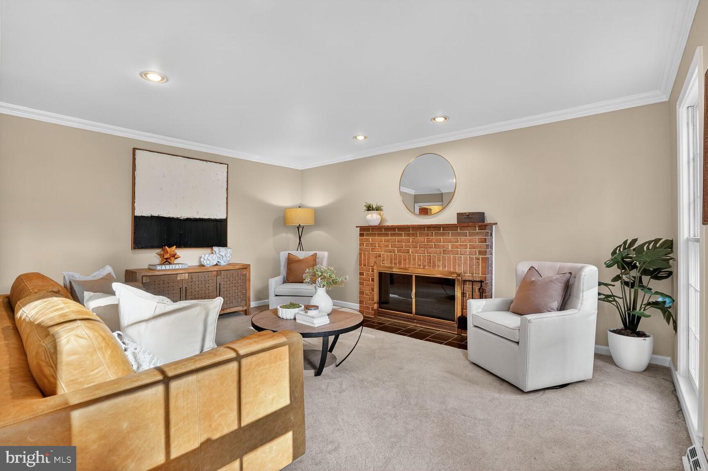 4893 35TH RD N, ARLINGTON, Virginia 22207, 6 Bedrooms Bedrooms, 12 Rooms Rooms,3 BathroomsBathrooms,Residential,For sale,4893 35TH RD N,VAAR2062184 MLS # VAAR2062184 4893 35TH RD N, ARLINGTON, Virginia 22207, 6 Bedrooms Bedrooms, 12 Rooms Rooms,3 BathroomsBathrooms,Residential,For sale,4893 35TH RD N,VAAR2062184 MLS # VAAR2062184