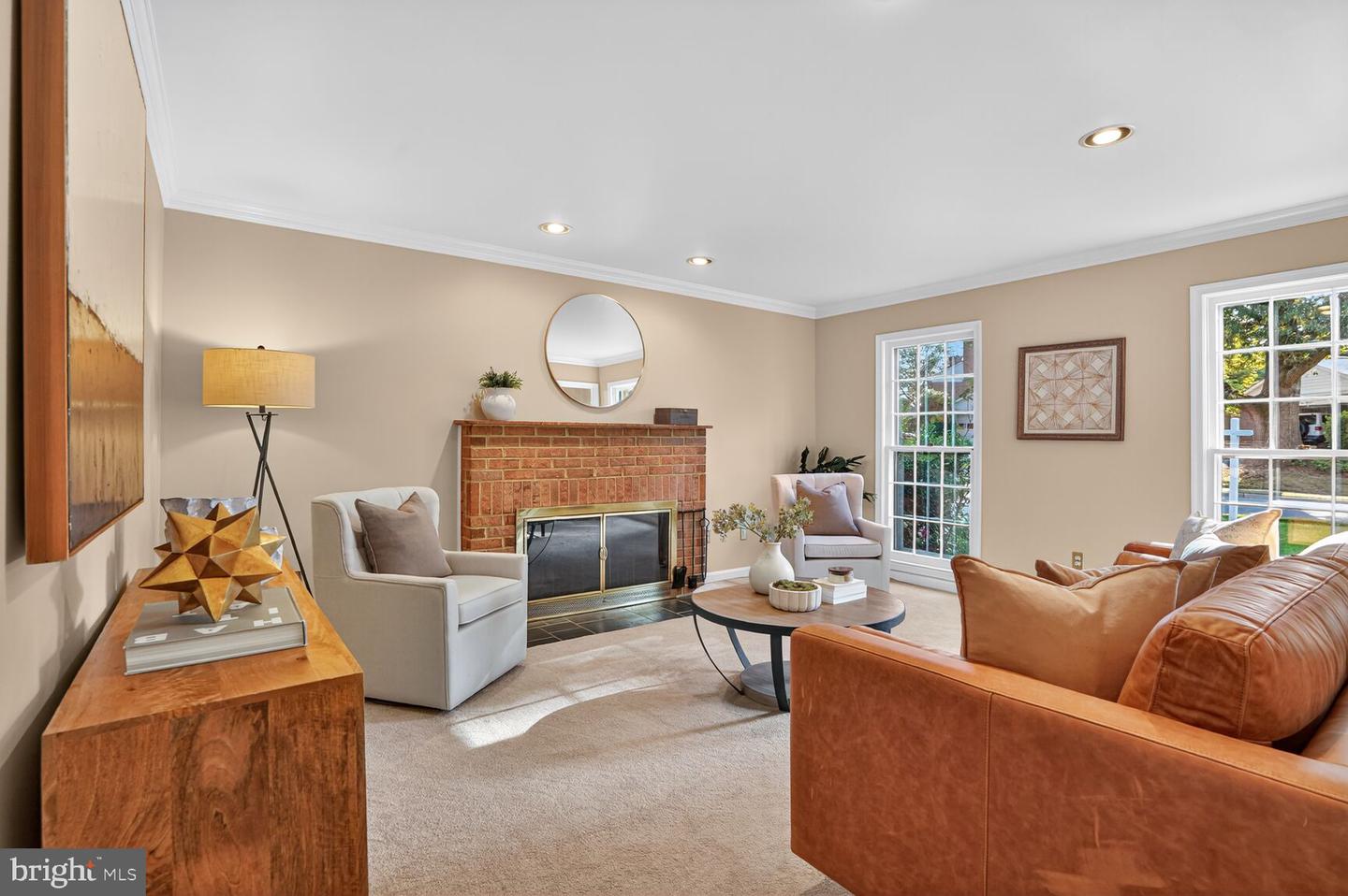 4893 35TH RD N, ARLINGTON, Virginia 22207, 6 Bedrooms Bedrooms, 12 Rooms Rooms,3 BathroomsBathrooms,Residential,For sale,4893 35TH RD N,VAAR2062184 MLS # VAAR2062184 4893 35TH RD N, ARLINGTON, Virginia 22207, 6 Bedrooms Bedrooms, 12 Rooms Rooms,3 BathroomsBathrooms,Residential,For sale,4893 35TH RD N,VAAR2062184 MLS # VAAR2062184