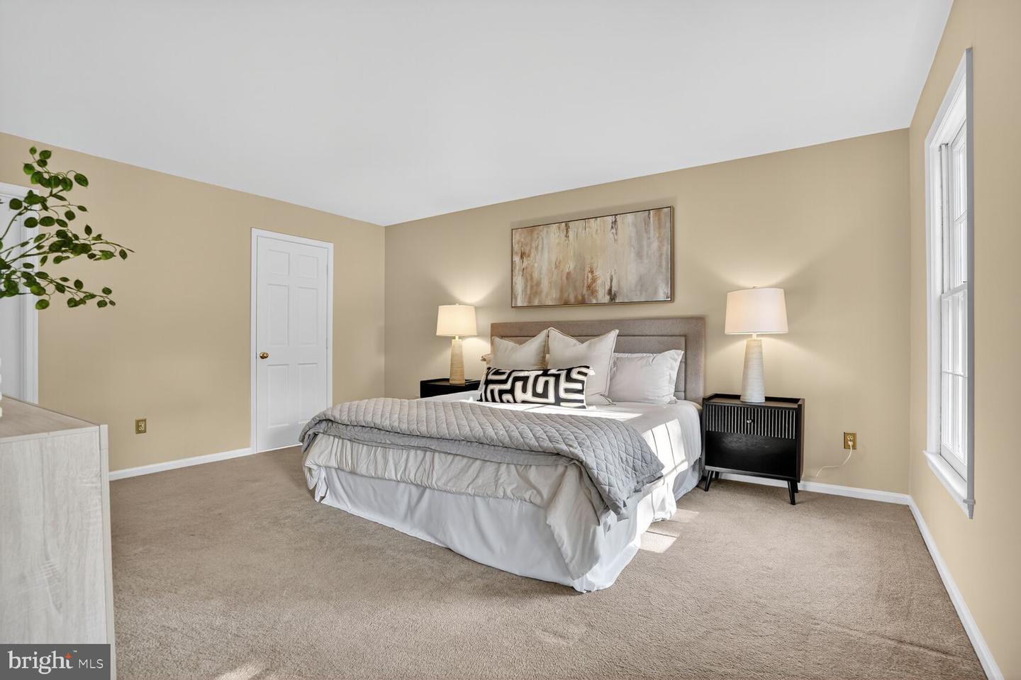 4893 35TH RD N, ARLINGTON, Virginia 22207, 6 Bedrooms Bedrooms, 12 Rooms Rooms,3 BathroomsBathrooms,Residential,For sale,4893 35TH RD N,VAAR2062184 MLS # VAAR2062184 4893 35TH RD N, ARLINGTON, Virginia 22207, 6 Bedrooms Bedrooms, 12 Rooms Rooms,3 BathroomsBathrooms,Residential,For sale,4893 35TH RD N,VAAR2062184 MLS # VAAR2062184