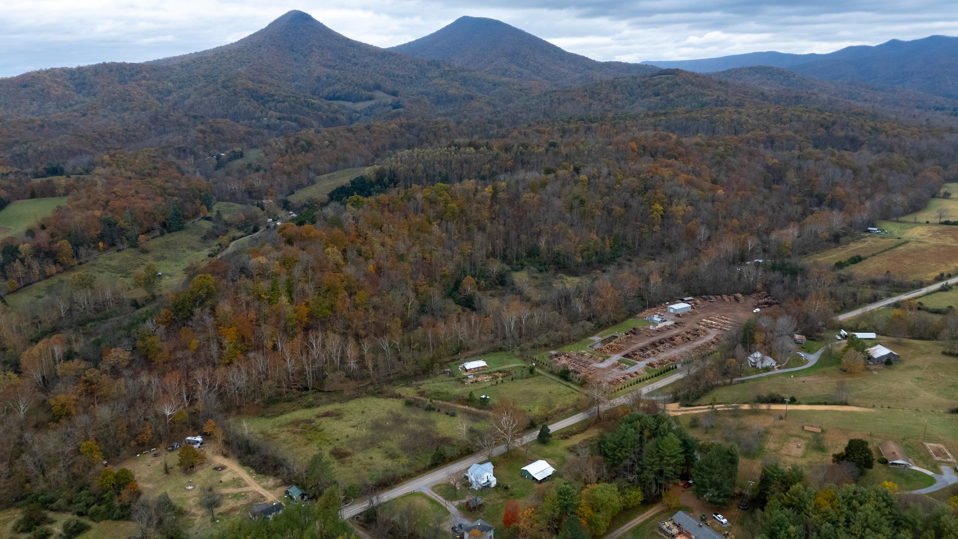 3441 W MIDLAND TRL, LEXINGTON, Virginia 24450, 2 Bedrooms Bedrooms, ,1 BathroomBathrooms,Residential,3441 W MIDLAND TRL,670751 MLS # 670751