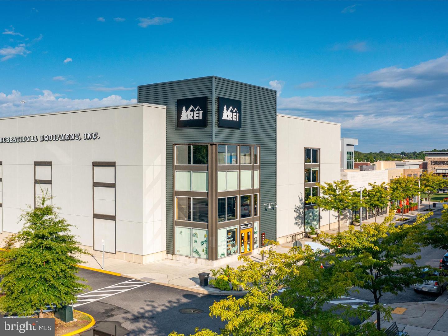 2433 BATTERY HILL CIR, WOODBRIDGE, Virginia 22191, 4 Bedrooms Bedrooms, 8 Rooms Rooms,3 BathroomsBathrooms,Residential,For sale,2433 BATTERY HILL CIR,VAPW2101840 MLS # VAPW2101840 2433 BATTERY HILL CIR, WOODBRIDGE, Virginia 22191, 4 Bedrooms Bedrooms, 8 Rooms Rooms,3 BathroomsBathrooms,Residential,For sale,2433 BATTERY HILL CIR,VAPW2101840 MLS # VAPW2101840