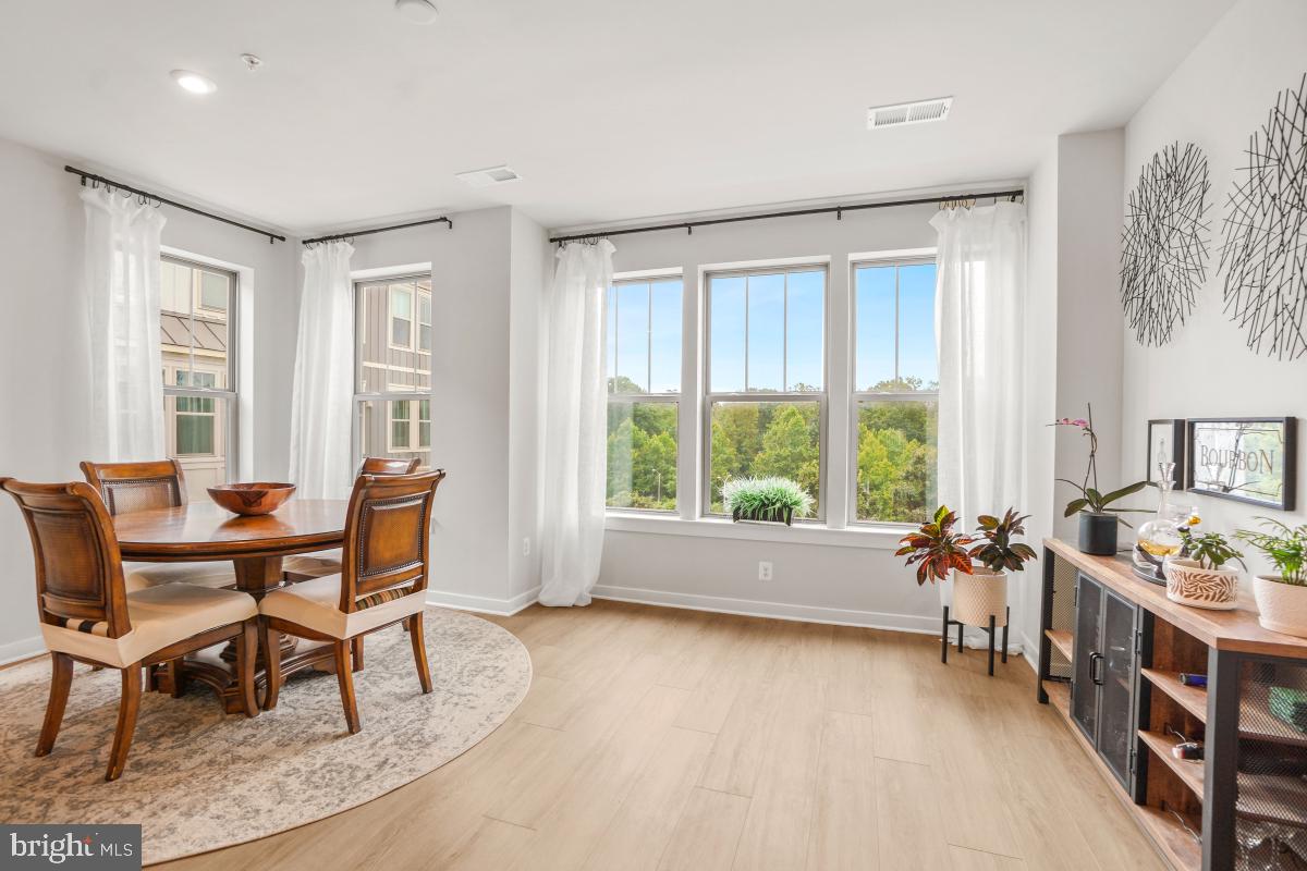 408-B PULLMAN PL, MANASSAS PARK, Virginia 20111, 3 Bedrooms Bedrooms, ,2 BathroomsBathrooms,Residential,For sale,408-B PULLMAN PL,VAMP2003250 MLS # VAMP2003250 408-B PULLMAN PL, MANASSAS PARK, Virginia 20111, 3 Bedrooms Bedrooms, ,2 BathroomsBathrooms,Residential,For sale,408-B PULLMAN PL,VAMP2003250 MLS # VAMP2003250