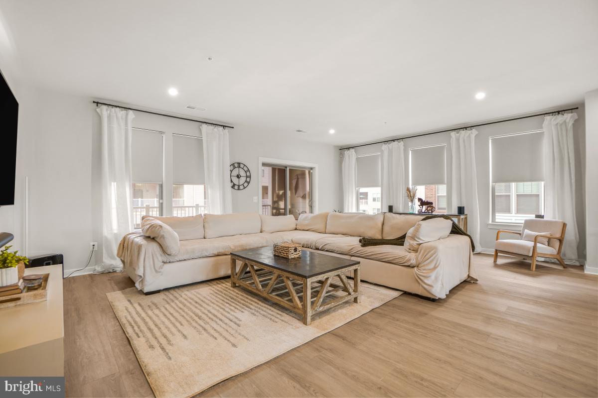 408-B PULLMAN PL, MANASSAS PARK, Virginia 20111, 3 Bedrooms Bedrooms, ,2 BathroomsBathrooms,Residential,For sale,408-B PULLMAN PL,VAMP2003250 MLS # VAMP2003250 408-B PULLMAN PL, MANASSAS PARK, Virginia 20111, 3 Bedrooms Bedrooms, ,2 BathroomsBathrooms,Residential,For sale,408-B PULLMAN PL,VAMP2003250 MLS # VAMP2003250