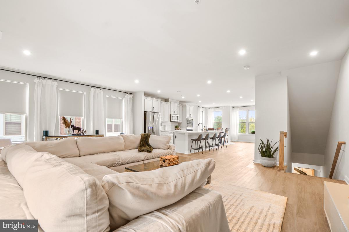 408-B PULLMAN PL, MANASSAS PARK, Virginia 20111, 3 Bedrooms Bedrooms, ,2 BathroomsBathrooms,Residential,For sale,408-B PULLMAN PL,VAMP2003250 MLS # VAMP2003250 408-B PULLMAN PL, MANASSAS PARK, Virginia 20111, 3 Bedrooms Bedrooms, ,2 BathroomsBathrooms,Residential,For sale,408-B PULLMAN PL,VAMP2003250 MLS # VAMP2003250