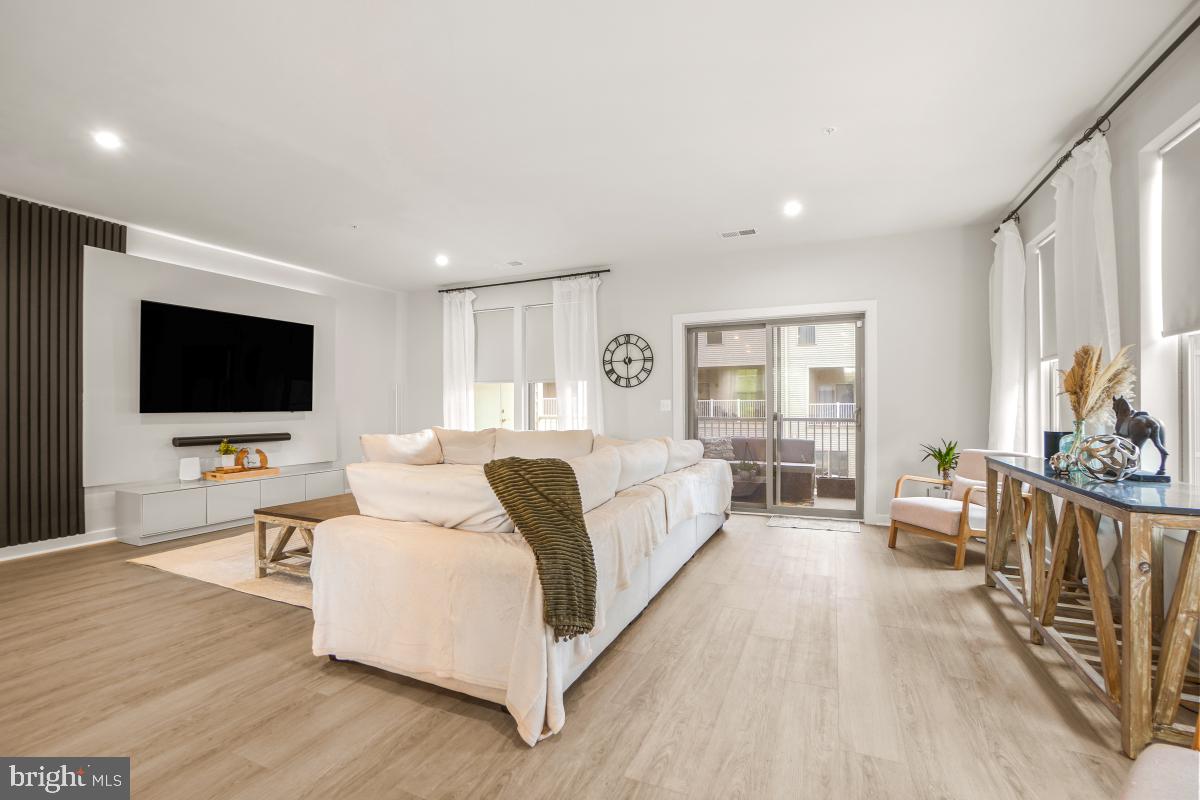 408-B PULLMAN PL, MANASSAS PARK, Virginia 20111, 3 Bedrooms Bedrooms, ,2 BathroomsBathrooms,Residential,For sale,408-B PULLMAN PL,VAMP2003250 MLS # VAMP2003250 408-B PULLMAN PL, MANASSAS PARK, Virginia 20111, 3 Bedrooms Bedrooms, ,2 BathroomsBathrooms,Residential,For sale,408-B PULLMAN PL,VAMP2003250 MLS # VAMP2003250