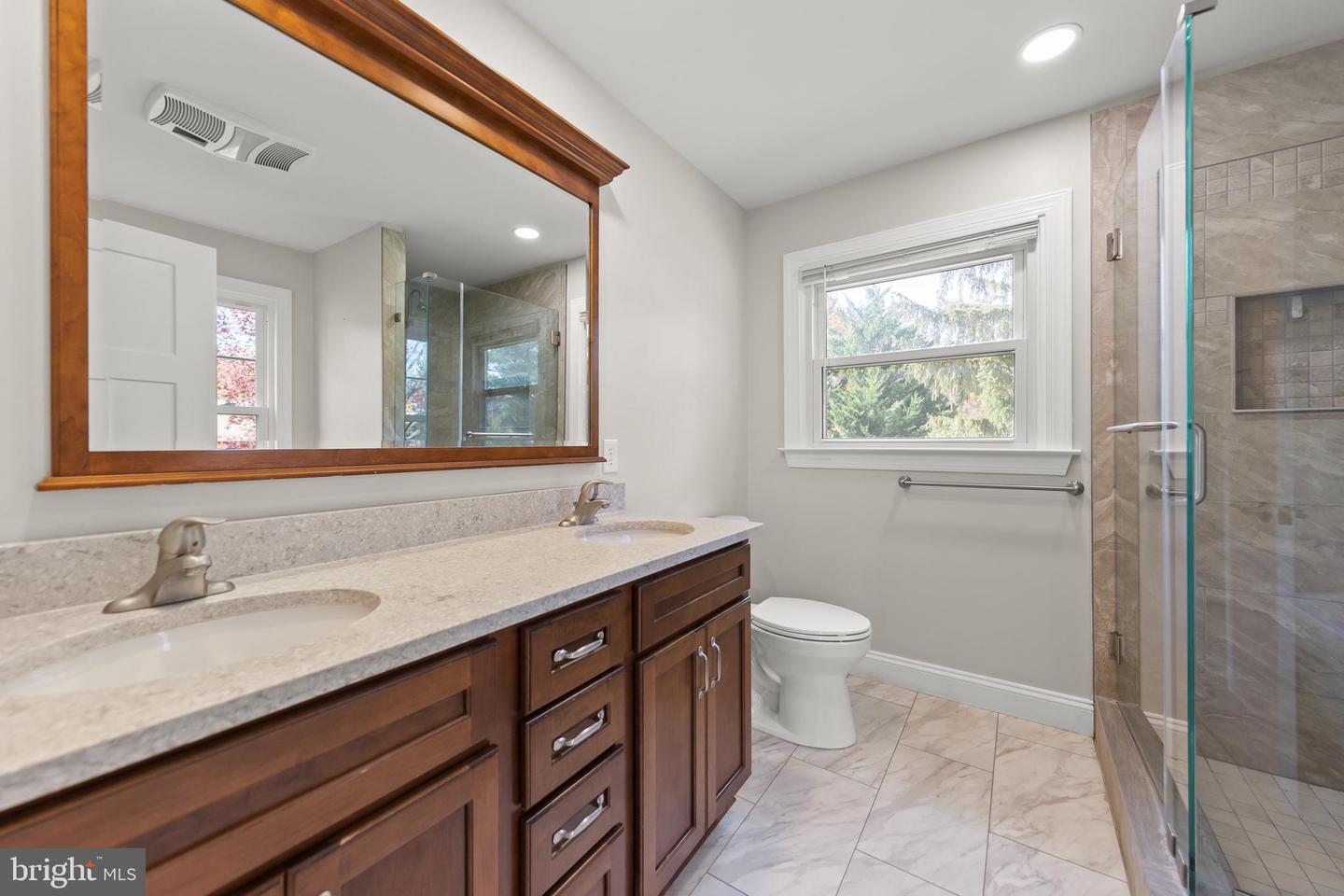 204 LAUREL HILL DR, STEPHENS CITY, Virginia 22655, 3 Bedrooms Bedrooms, ,3 BathroomsBathrooms,Residential,For sale,204 LAUREL HILL DR,VAFV2036302 MLS # VAFV2036302 204 LAUREL HILL DR, STEPHENS CITY, Virginia 22655, 3 Bedrooms Bedrooms, ,3 BathroomsBathrooms,Residential,For sale,204 LAUREL HILL DR,VAFV2036302 MLS # VAFV2036302