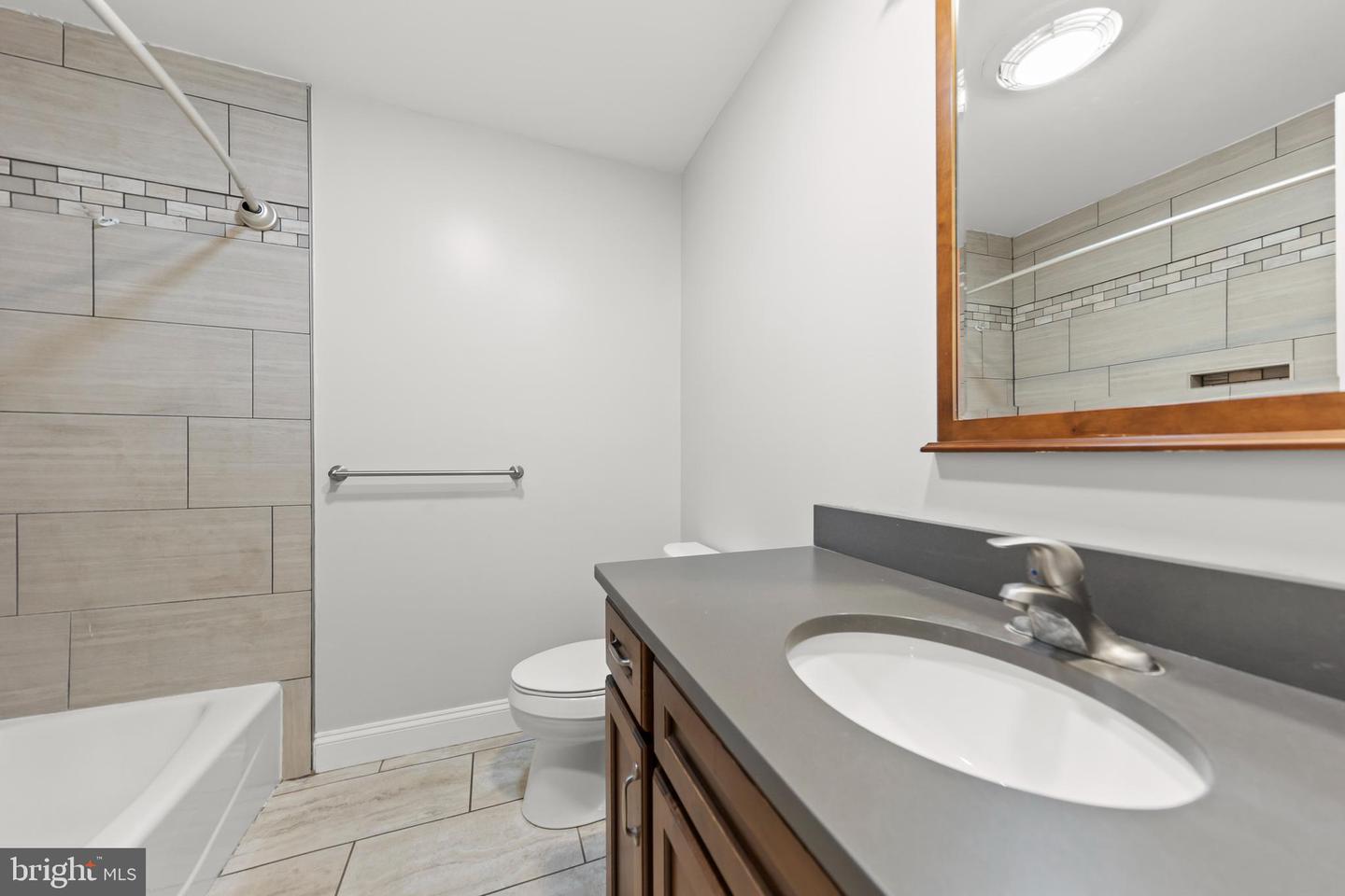 204 LAUREL HILL DR, STEPHENS CITY, Virginia 22655, 3 Bedrooms Bedrooms, ,3 BathroomsBathrooms,Residential,For sale,204 LAUREL HILL DR,VAFV2036302 MLS # VAFV2036302 204 LAUREL HILL DR, STEPHENS CITY, Virginia 22655, 3 Bedrooms Bedrooms, ,3 BathroomsBathrooms,Residential,For sale,204 LAUREL HILL DR,VAFV2036302 MLS # VAFV2036302