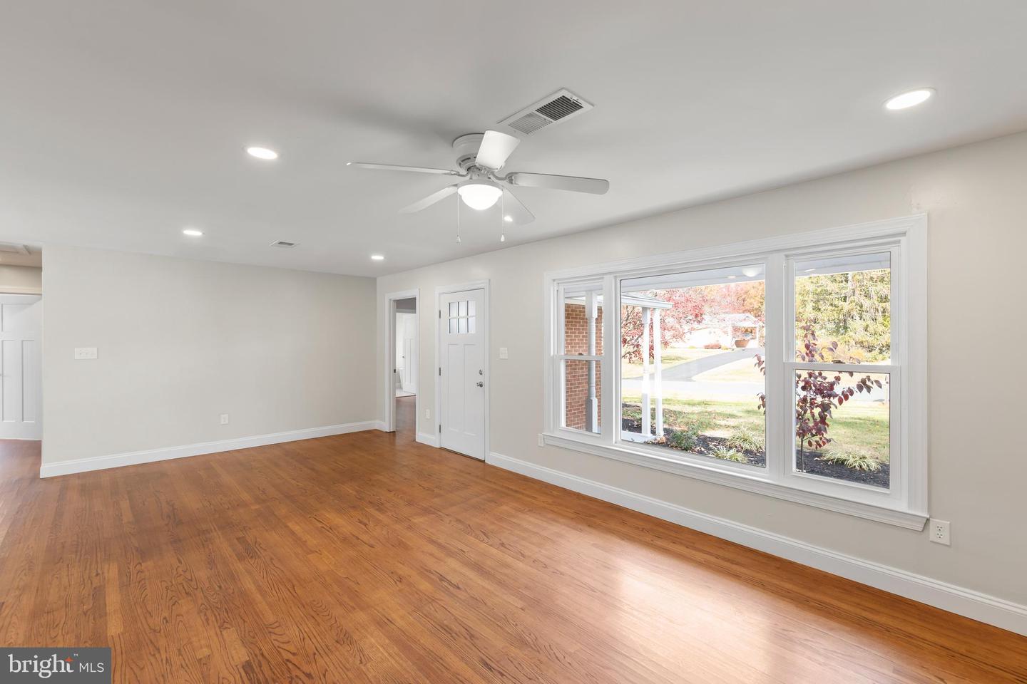 204 LAUREL HILL DR, STEPHENS CITY, Virginia 22655, 3 Bedrooms Bedrooms, ,3 BathroomsBathrooms,Residential,For sale,204 LAUREL HILL DR,VAFV2036302 MLS # VAFV2036302 204 LAUREL HILL DR, STEPHENS CITY, Virginia 22655, 3 Bedrooms Bedrooms, ,3 BathroomsBathrooms,Residential,For sale,204 LAUREL HILL DR,VAFV2036302 MLS # VAFV2036302