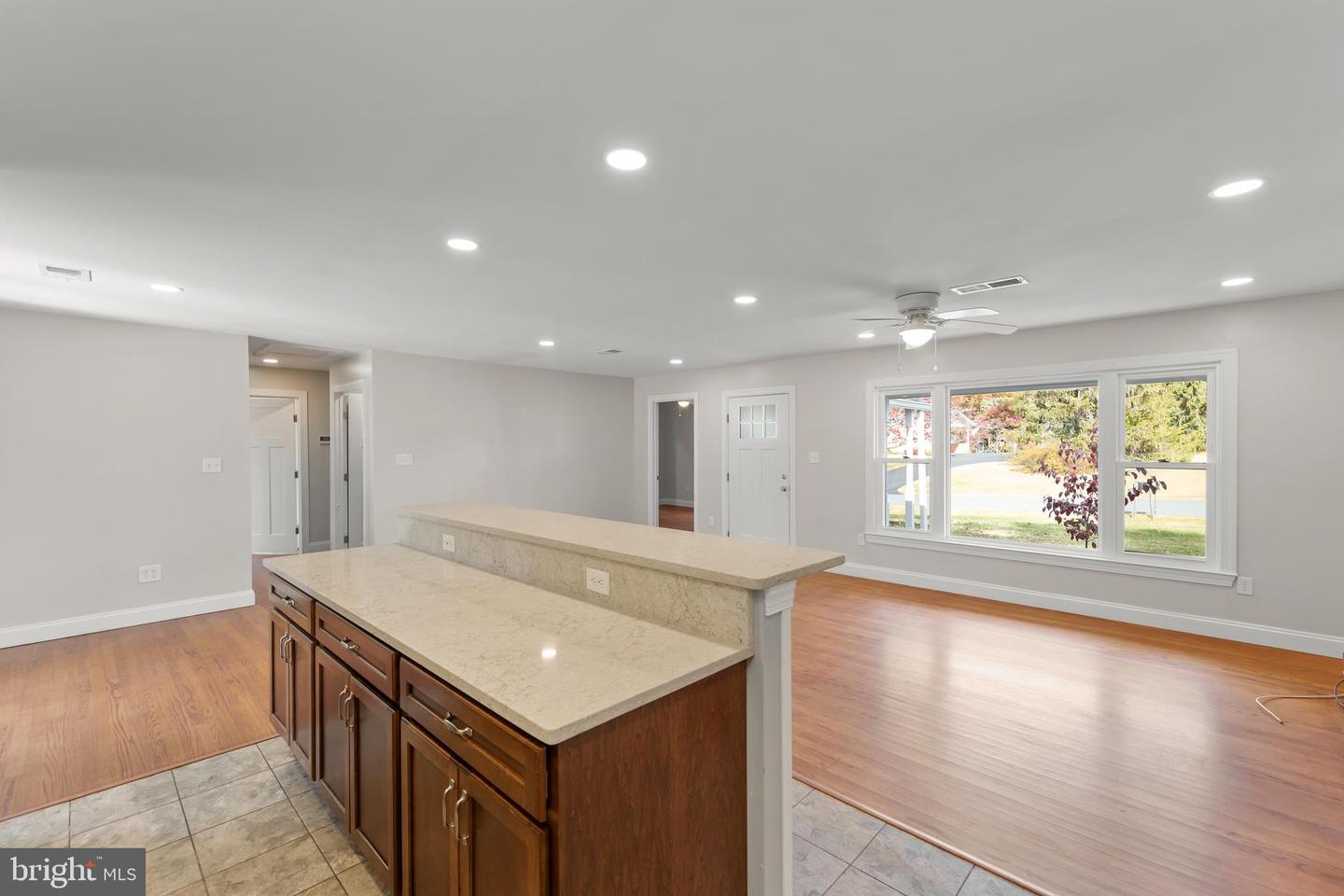 204 LAUREL HILL DR, STEPHENS CITY, Virginia 22655, 3 Bedrooms Bedrooms, ,3 BathroomsBathrooms,Residential,For sale,204 LAUREL HILL DR,VAFV2036302 MLS # VAFV2036302 204 LAUREL HILL DR, STEPHENS CITY, Virginia 22655, 3 Bedrooms Bedrooms, ,3 BathroomsBathrooms,Residential,For sale,204 LAUREL HILL DR,VAFV2036302 MLS # VAFV2036302