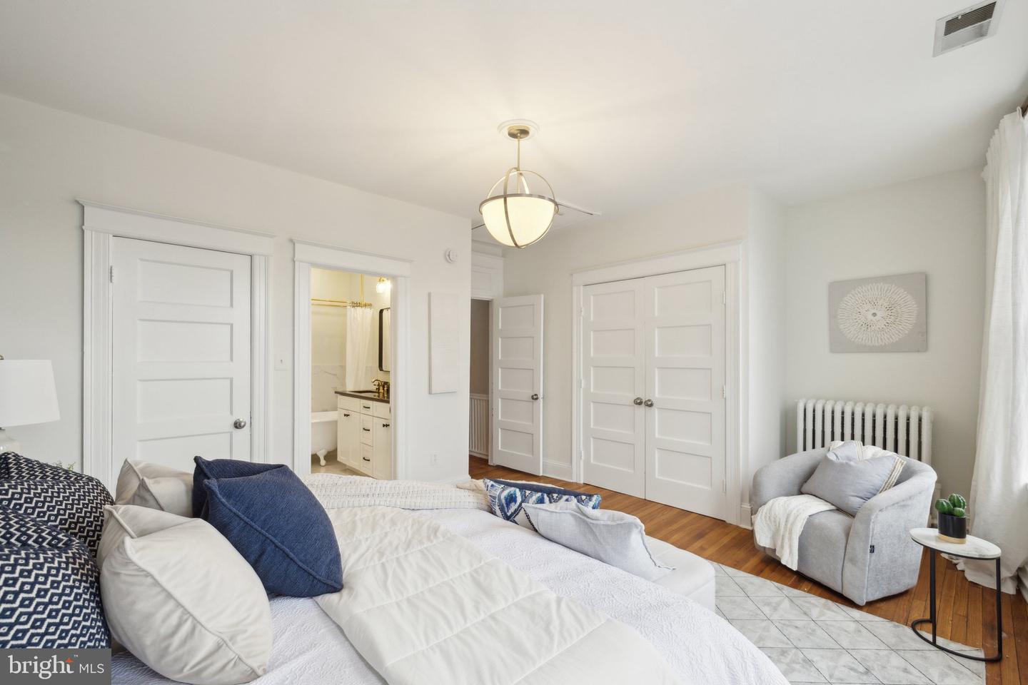 659 MARYLAND AVE NE, WASHINGTON, District Of Columbia 20002, 4 Bedrooms Bedrooms, ,3 BathroomsBathrooms,Residential,For sale,659 MARYLAND AVE NE,DCDC2220282 MLS # DCDC2220282 659 MARYLAND AVE NE, WASHINGTON, District Of Columbia 20002, 4 Bedrooms Bedrooms, ,3 BathroomsBathrooms,Residential,For sale,659 MARYLAND AVE NE,DCDC2220282 MLS # DCDC2220282