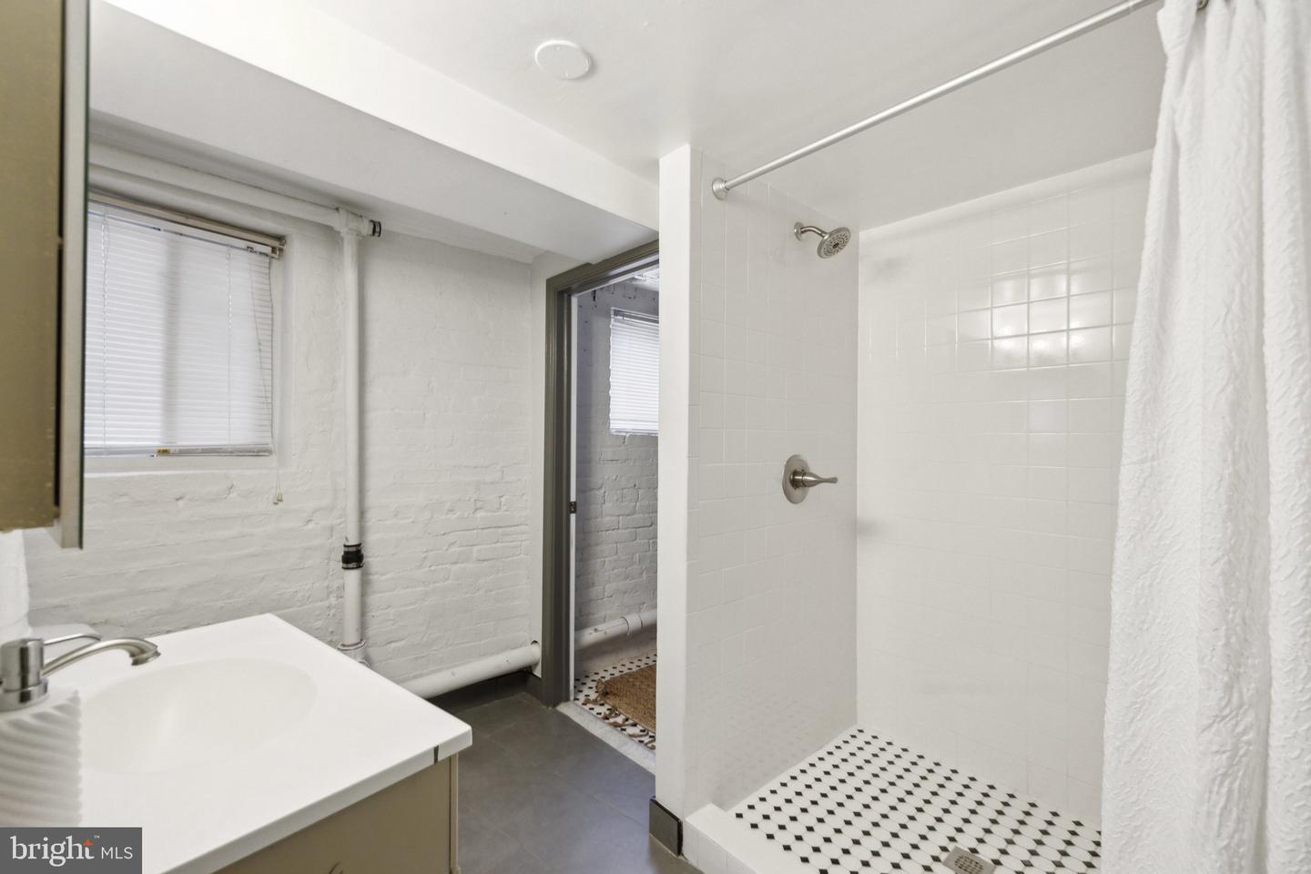 659 MARYLAND AVE NE, WASHINGTON, District Of Columbia 20002, 4 Bedrooms Bedrooms, ,3 BathroomsBathrooms,Residential,For sale,659 MARYLAND AVE NE,DCDC2220282 MLS # DCDC2220282 659 MARYLAND AVE NE, WASHINGTON, District Of Columbia 20002, 4 Bedrooms Bedrooms, ,3 BathroomsBathrooms,Residential,For sale,659 MARYLAND AVE NE,DCDC2220282 MLS # DCDC2220282