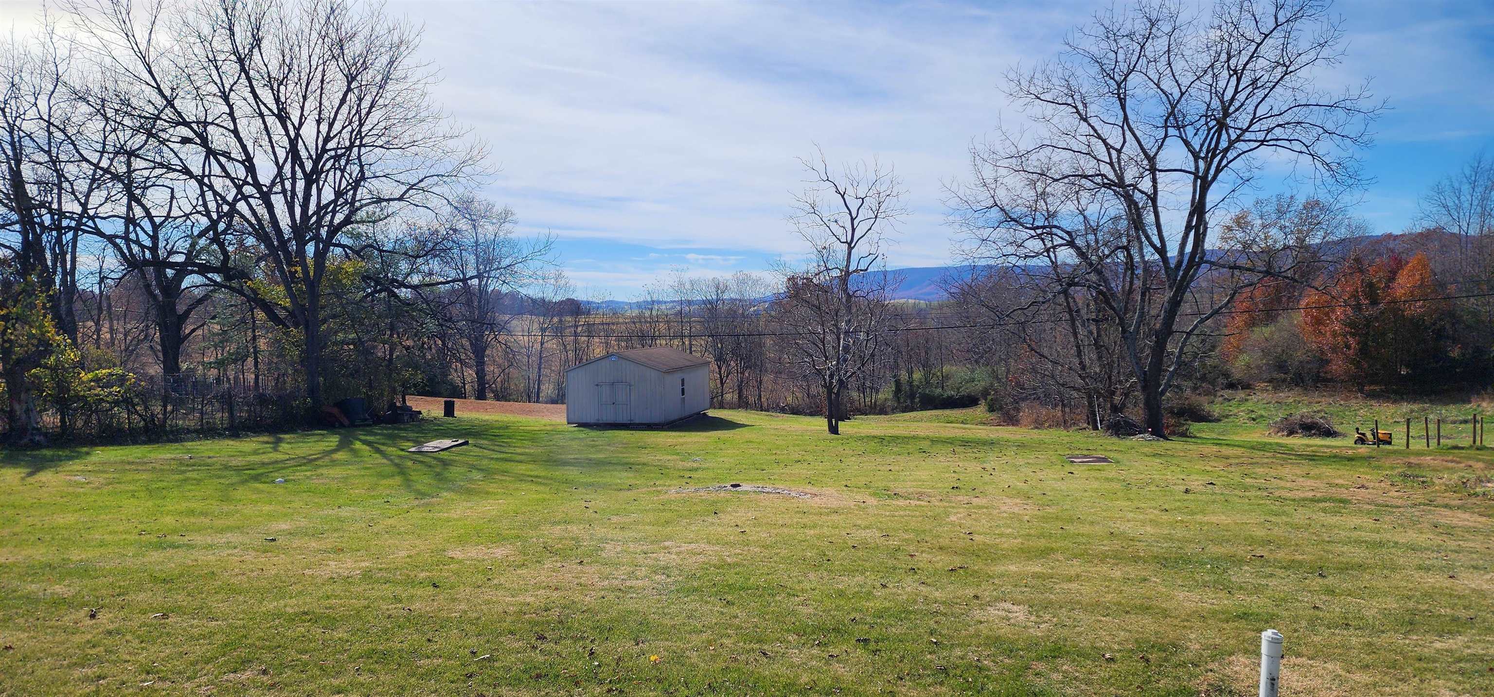 1546 PARKERSBURG TPKE, SWOOPE, Virginia 24479, 3 Bedrooms Bedrooms, ,2 BathroomsBathrooms,Residential,1546 PARKERSBURG TPKE,670753 MLS # 670753 1546 PARKERSBURG TPKE, SWOOPE, Virginia 24479, 3 Bedrooms Bedrooms, ,2 BathroomsBathrooms,Residential,1546 PARKERSBURG TPKE,670753 MLS # 670753