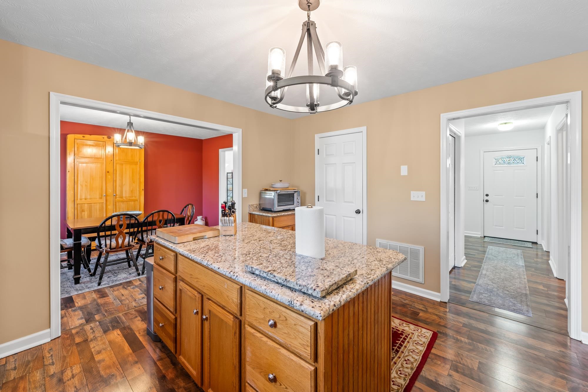 623 BULL RUN, STAUNTON, Virginia 24401, 3 Bedrooms Bedrooms, ,2 BathroomsBathrooms,Residential,623 BULL RUN,670759 MLS # 670759 623 BULL RUN, STAUNTON, Virginia 24401, 3 Bedrooms Bedrooms, ,2 BathroomsBathrooms,Residential,623 BULL RUN,670759 MLS # 670759