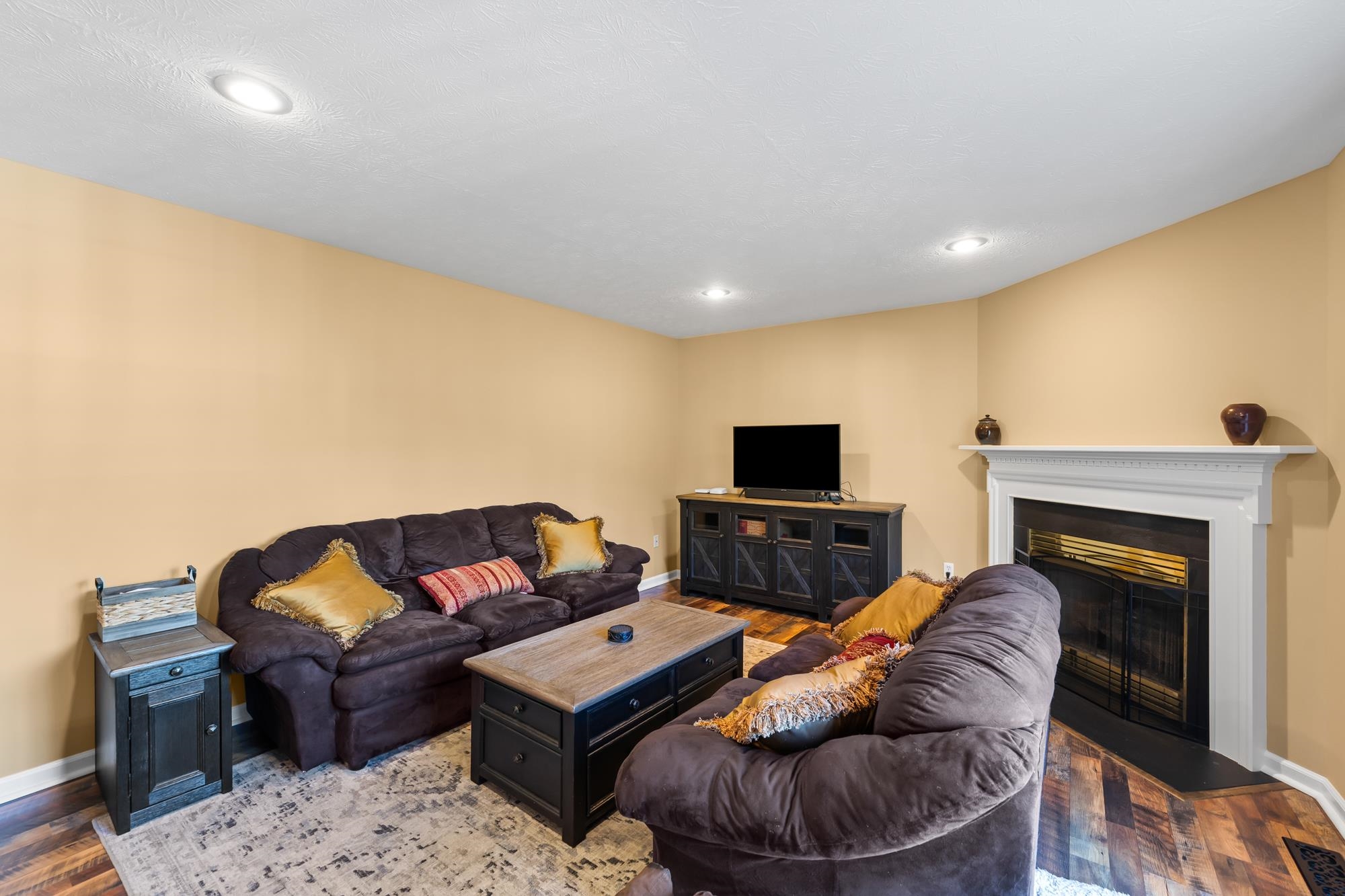 623 BULL RUN, STAUNTON, Virginia 24401, 3 Bedrooms Bedrooms, ,2 BathroomsBathrooms,Residential,623 BULL RUN,670759 MLS # 670759 623 BULL RUN, STAUNTON, Virginia 24401, 3 Bedrooms Bedrooms, ,2 BathroomsBathrooms,Residential,623 BULL RUN,670759 MLS # 670759