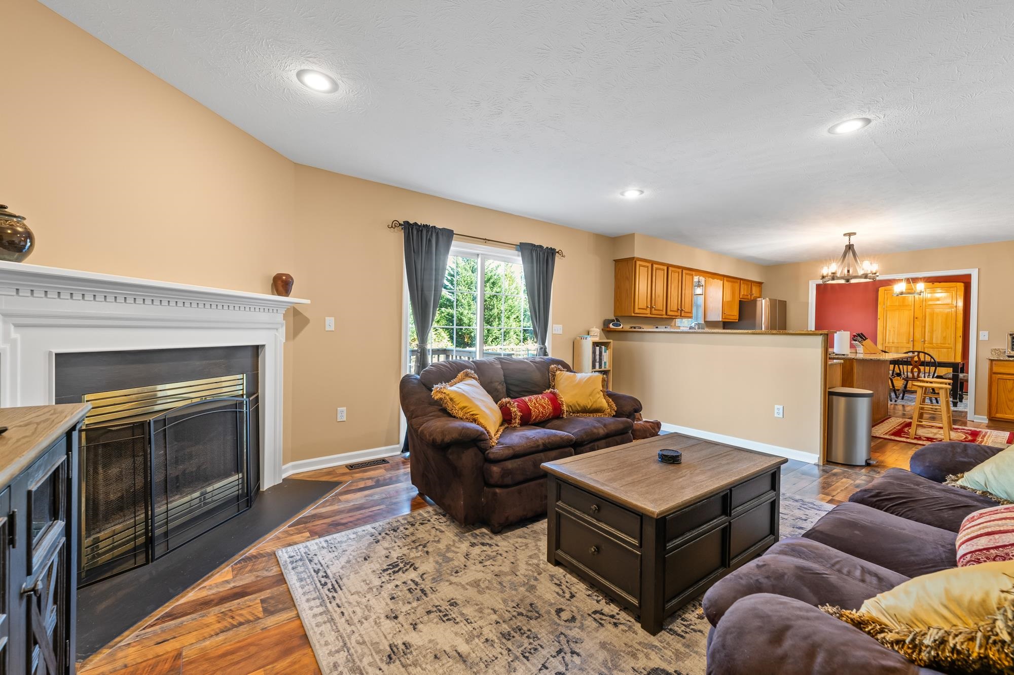 623 BULL RUN, STAUNTON, Virginia 24401, 3 Bedrooms Bedrooms, ,2 BathroomsBathrooms,Residential,623 BULL RUN,670759 MLS # 670759 623 BULL RUN, STAUNTON, Virginia 24401, 3 Bedrooms Bedrooms, ,2 BathroomsBathrooms,Residential,623 BULL RUN,670759 MLS # 670759