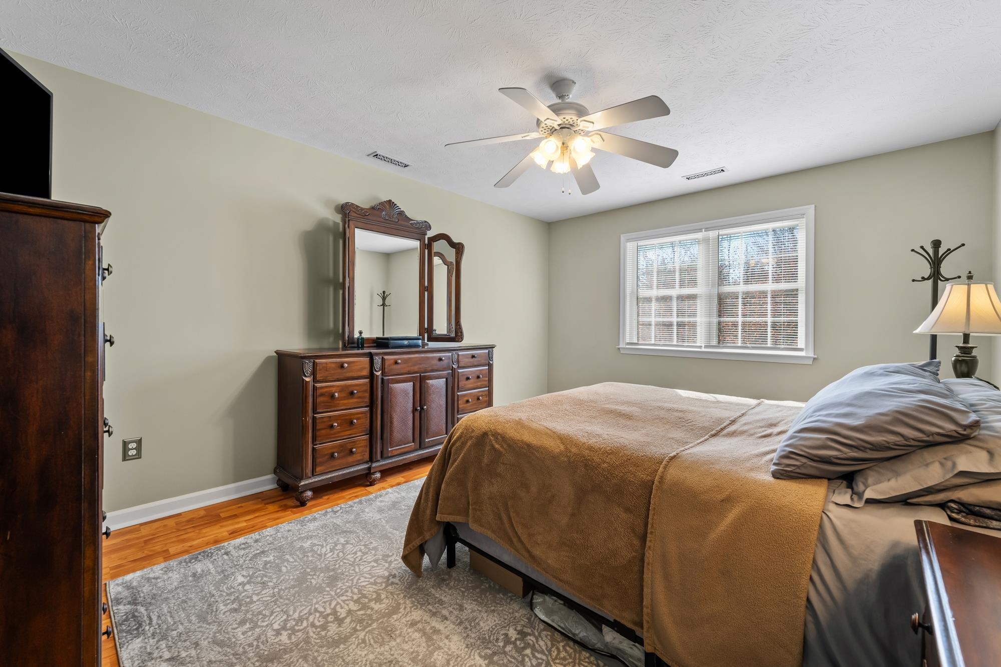 623 BULL RUN, STAUNTON, Virginia 24401, 3 Bedrooms Bedrooms, ,2 BathroomsBathrooms,Residential,623 BULL RUN,670759 MLS # 670759 623 BULL RUN, STAUNTON, Virginia 24401, 3 Bedrooms Bedrooms, ,2 BathroomsBathrooms,Residential,623 BULL RUN,670759 MLS # 670759