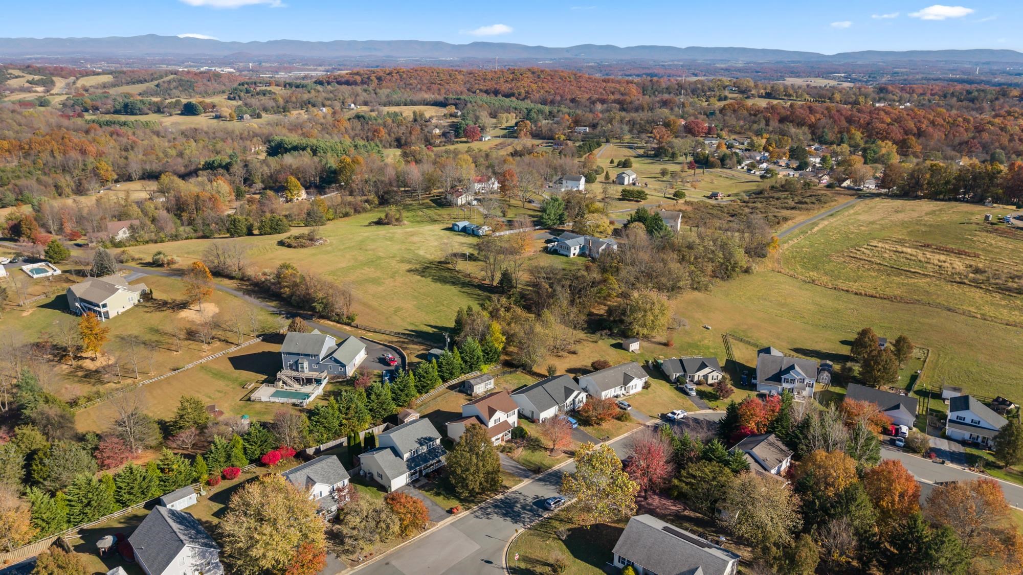 623 BULL RUN, STAUNTON, Virginia 24401, 3 Bedrooms Bedrooms, ,2 BathroomsBathrooms,Residential,623 BULL RUN,670759 MLS # 670759 623 BULL RUN, STAUNTON, Virginia 24401, 3 Bedrooms Bedrooms, ,2 BathroomsBathrooms,Residential,623 BULL RUN,670759 MLS # 670759