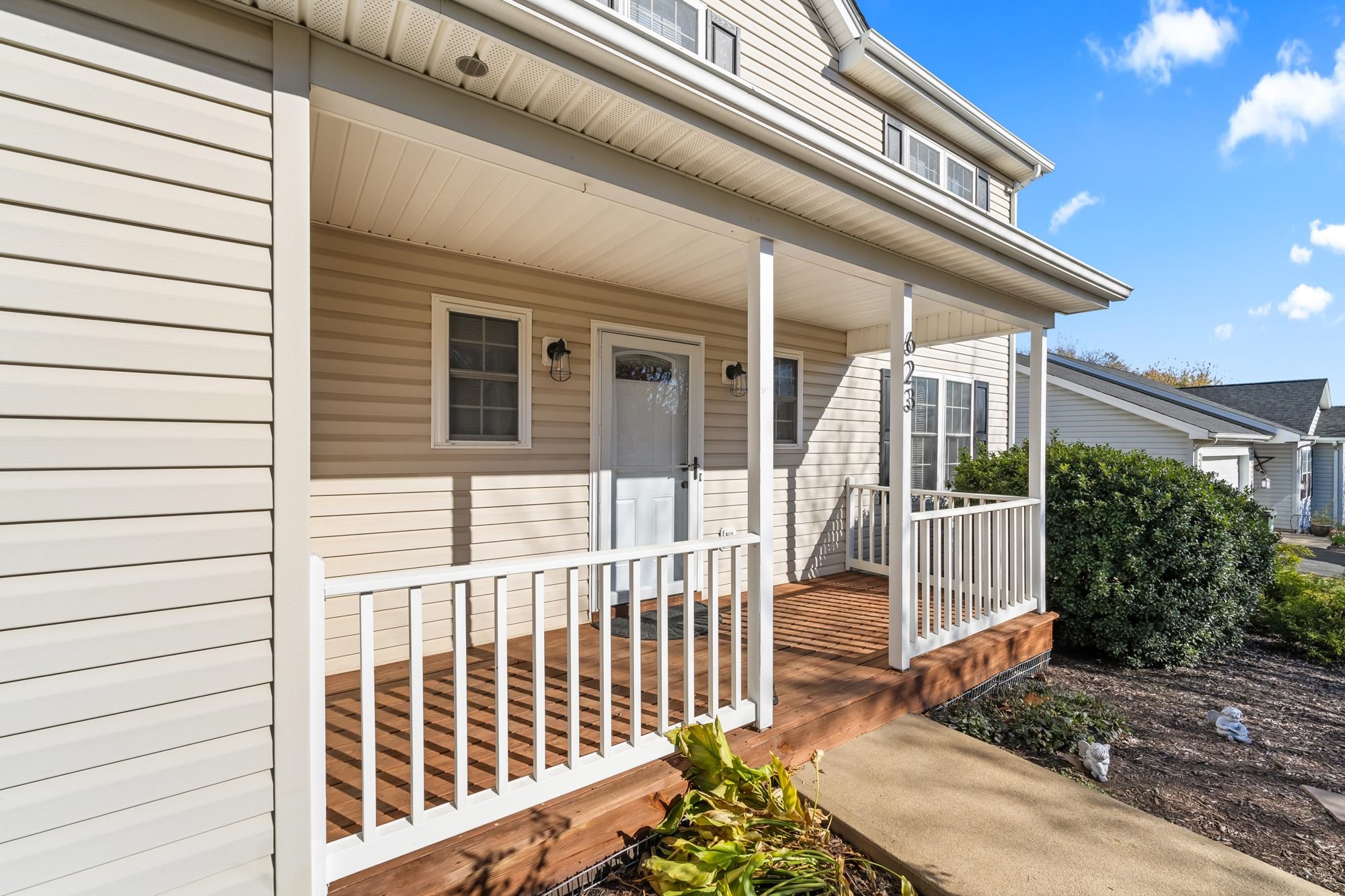 623 BULL RUN, STAUNTON, Virginia 24401, 3 Bedrooms Bedrooms, ,2 BathroomsBathrooms,Residential,623 BULL RUN,670759 MLS # 670759 623 BULL RUN, STAUNTON, Virginia 24401, 3 Bedrooms Bedrooms, ,2 BathroomsBathrooms,Residential,623 BULL RUN,670759 MLS # 670759