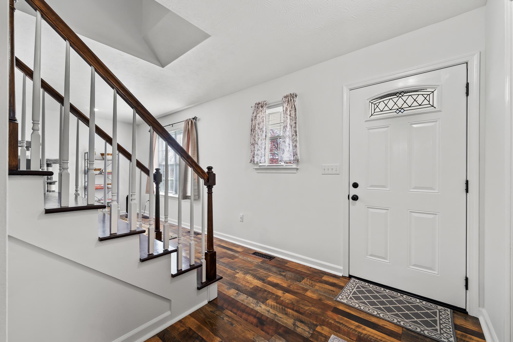 623 BULL RUN, STAUNTON, Virginia 24401, 3 Bedrooms Bedrooms, ,2 BathroomsBathrooms,Residential,623 BULL RUN,670759 MLS # 670759 623 BULL RUN, STAUNTON, Virginia 24401, 3 Bedrooms Bedrooms, ,2 BathroomsBathrooms,Residential,623 BULL RUN,670759 MLS # 670759