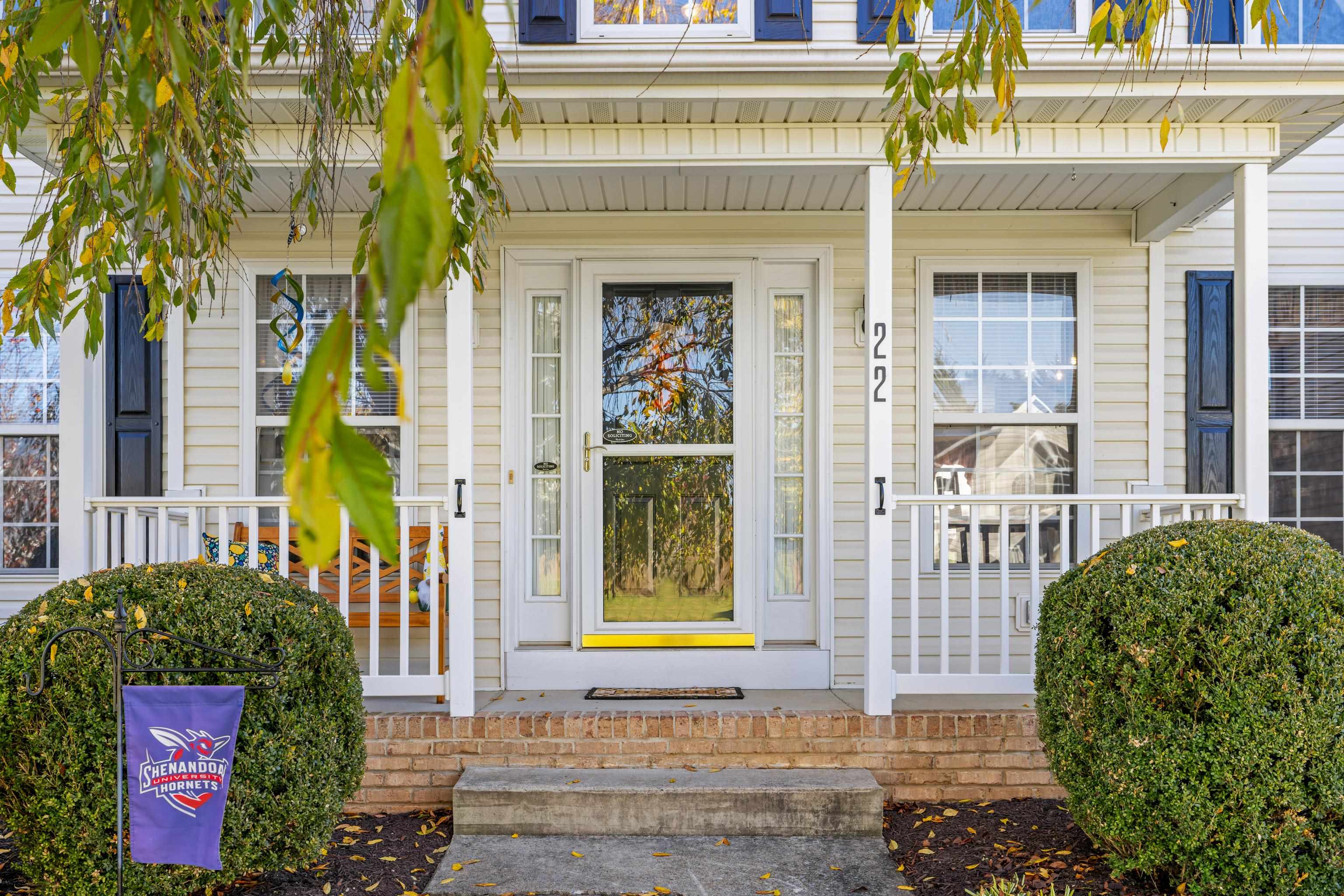 22 BEATRICE CT, FISHERSVILLE, Virginia 22939, 5 Bedrooms Bedrooms, ,3 BathroomsBathrooms,Residential,22 BEATRICE CT,670760 MLS # 670760 22 BEATRICE CT, FISHERSVILLE, Virginia 22939, 5 Bedrooms Bedrooms, ,3 BathroomsBathrooms,Residential,22 BEATRICE CT,670760 MLS # 670760