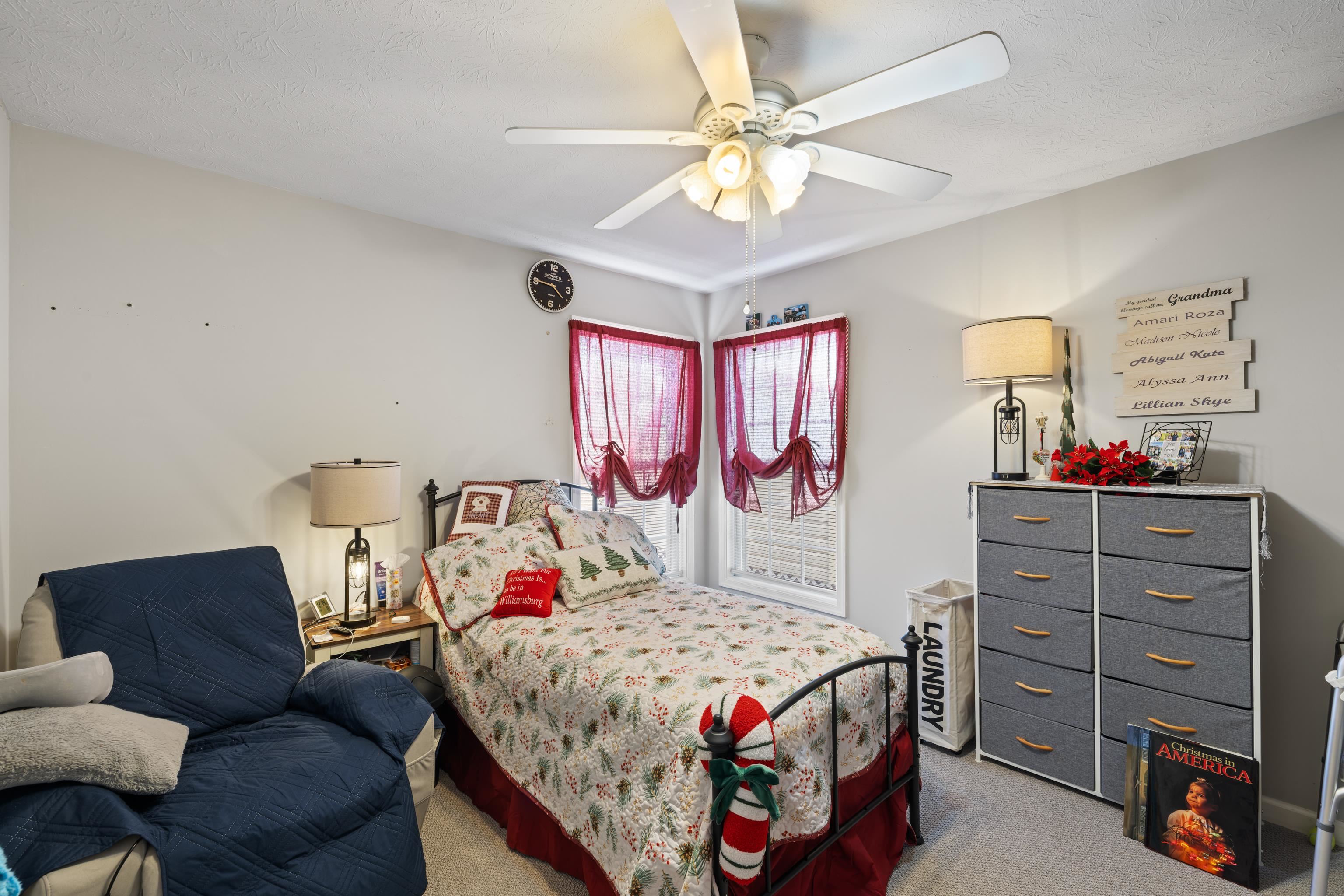 22 BEATRICE CT, FISHERSVILLE, Virginia 22939, 5 Bedrooms Bedrooms, ,3 BathroomsBathrooms,Residential,22 BEATRICE CT,670760 MLS # 670760 22 BEATRICE CT, FISHERSVILLE, Virginia 22939, 5 Bedrooms Bedrooms, ,3 BathroomsBathrooms,Residential,22 BEATRICE CT,670760 MLS # 670760