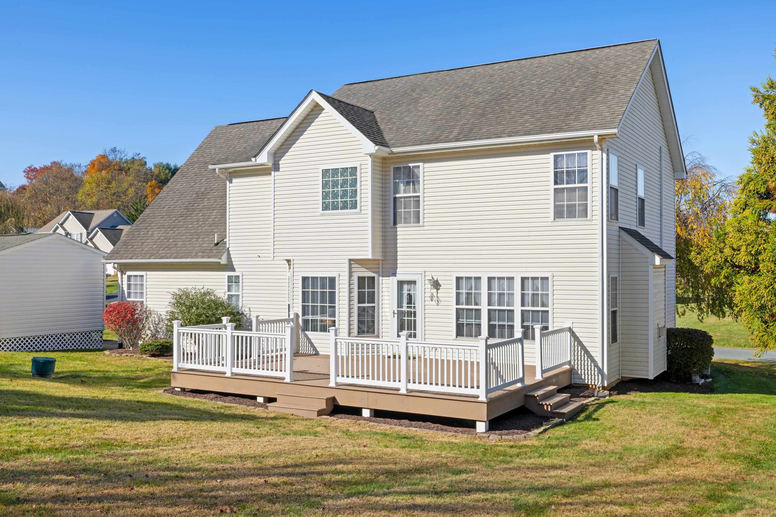 22 BEATRICE CT, FISHERSVILLE, Virginia 22939, 5 Bedrooms Bedrooms, ,3 BathroomsBathrooms,Residential,22 BEATRICE CT,670760 MLS # 670760 22 BEATRICE CT, FISHERSVILLE, Virginia 22939, 5 Bedrooms Bedrooms, ,3 BathroomsBathrooms,Residential,22 BEATRICE CT,670760 MLS # 670760