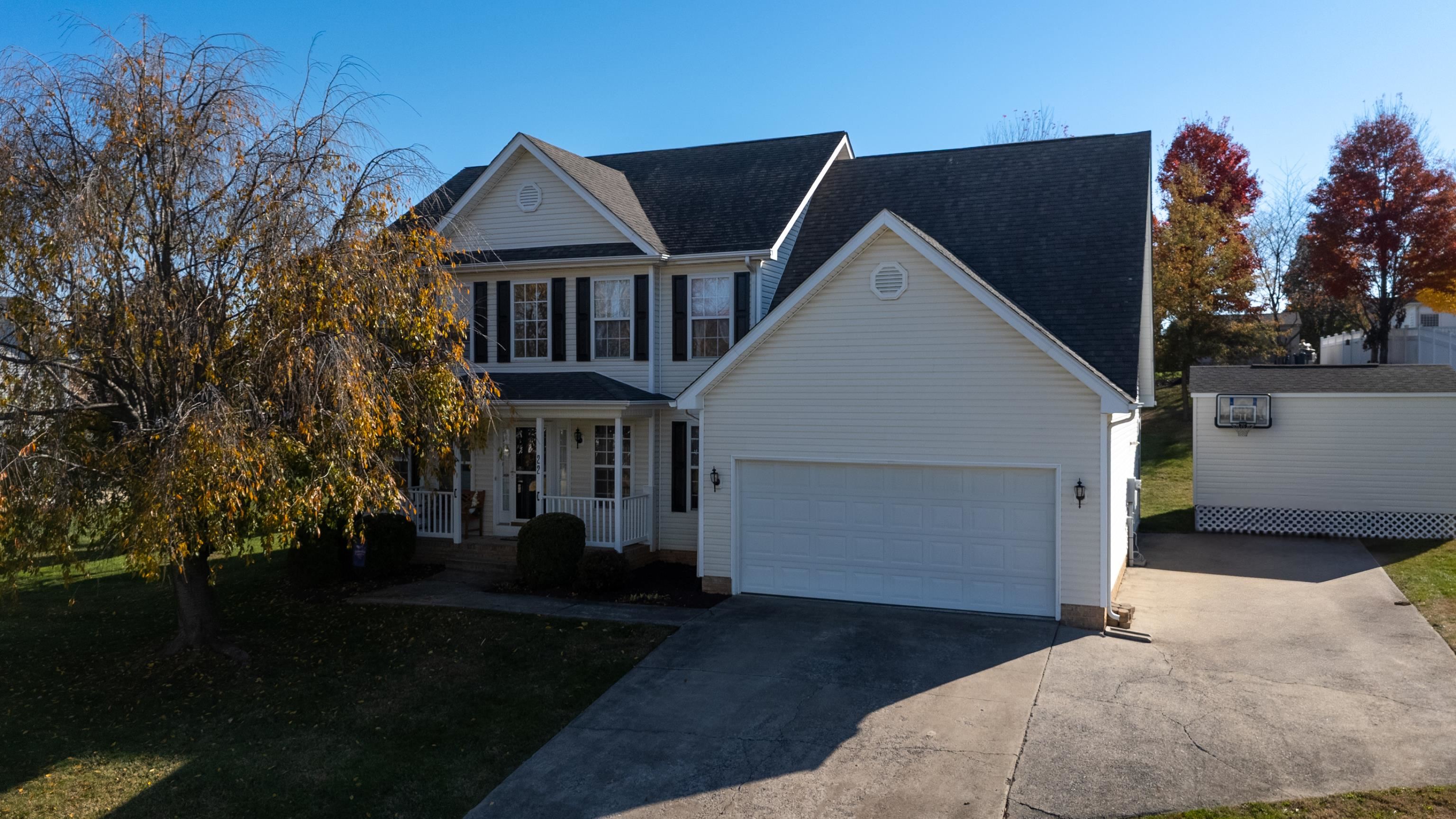 22 BEATRICE CT, FISHERSVILLE, Virginia 22939, 5 Bedrooms Bedrooms, ,3 BathroomsBathrooms,Residential,22 BEATRICE CT,670760 MLS # 670760 22 BEATRICE CT, FISHERSVILLE, Virginia 22939, 5 Bedrooms Bedrooms, ,3 BathroomsBathrooms,Residential,22 BEATRICE CT,670760 MLS # 670760