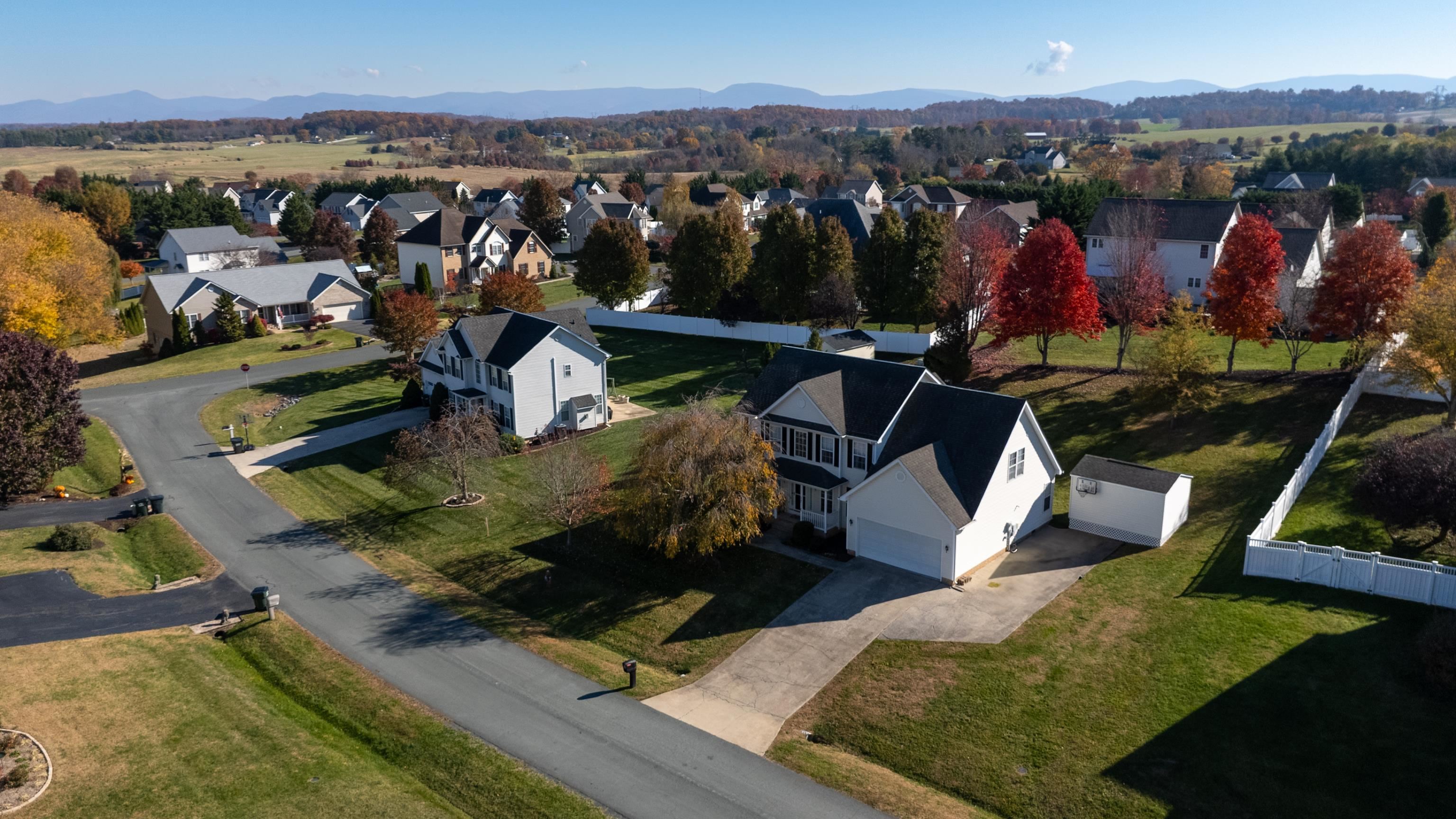 22 BEATRICE CT, FISHERSVILLE, Virginia 22939, 5 Bedrooms Bedrooms, ,3 BathroomsBathrooms,Residential,22 BEATRICE CT,670760 MLS # 670760 22 BEATRICE CT, FISHERSVILLE, Virginia 22939, 5 Bedrooms Bedrooms, ,3 BathroomsBathrooms,Residential,22 BEATRICE CT,670760 MLS # 670760