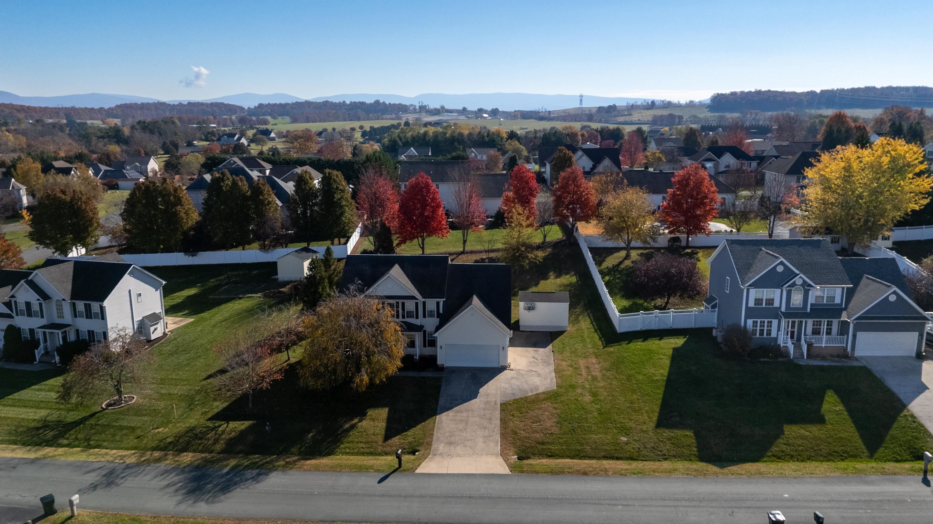 22 BEATRICE CT, FISHERSVILLE, Virginia 22939, 5 Bedrooms Bedrooms, ,3 BathroomsBathrooms,Residential,22 BEATRICE CT,670760 MLS # 670760 22 BEATRICE CT, FISHERSVILLE, Virginia 22939, 5 Bedrooms Bedrooms, ,3 BathroomsBathrooms,Residential,22 BEATRICE CT,670760 MLS # 670760